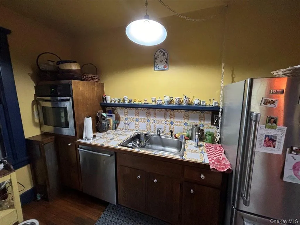 123 Plains Road, New Paltz, NY, 2 Bedroom Bedrooms, 9 Room Rooms,2 BathroomBathrooms,Residential Lease,For Rent,Plains,0,1050678 123 Plains Road, New Paltz, NY, 2 Bedroom Bedrooms, 9 Room Rooms,2 BathroomBathrooms,Residential Lease,For Rent,Plains,0,1050678