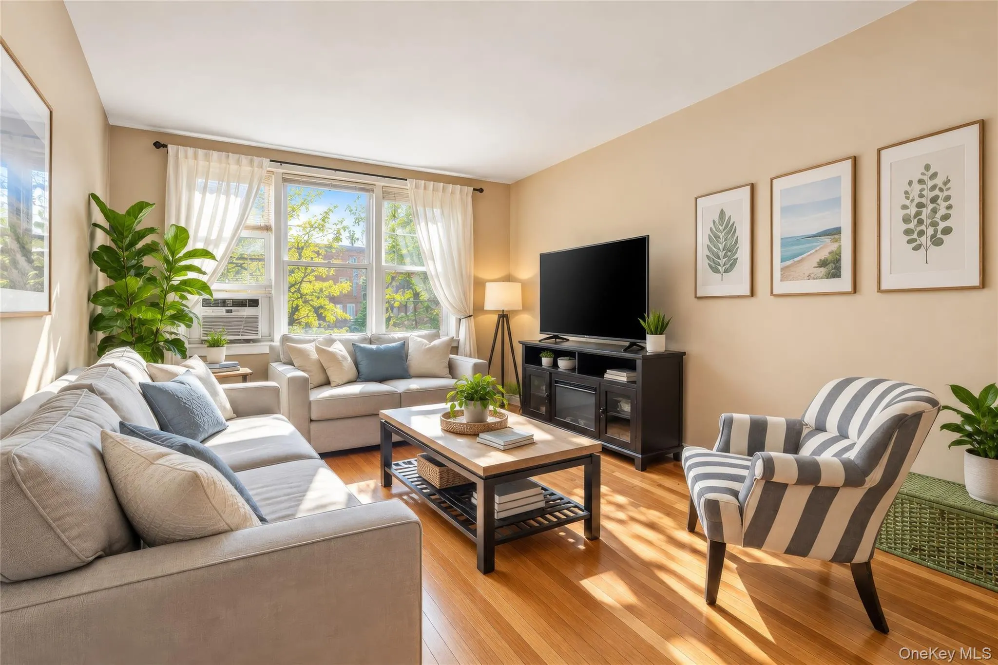 300 Broadway, Yonkers, NY, 1 Bedroom Bedrooms, 3 Rooms Rooms,1 BathroomBathrooms,Residential,For Rent,Broadway,0,1050688 300 Broadway, Yonkers, NY, 1 Bedroom Bedrooms, 3 Rooms Rooms,1 BathroomBathrooms,Residential,For Rent,Broadway,0,1050688