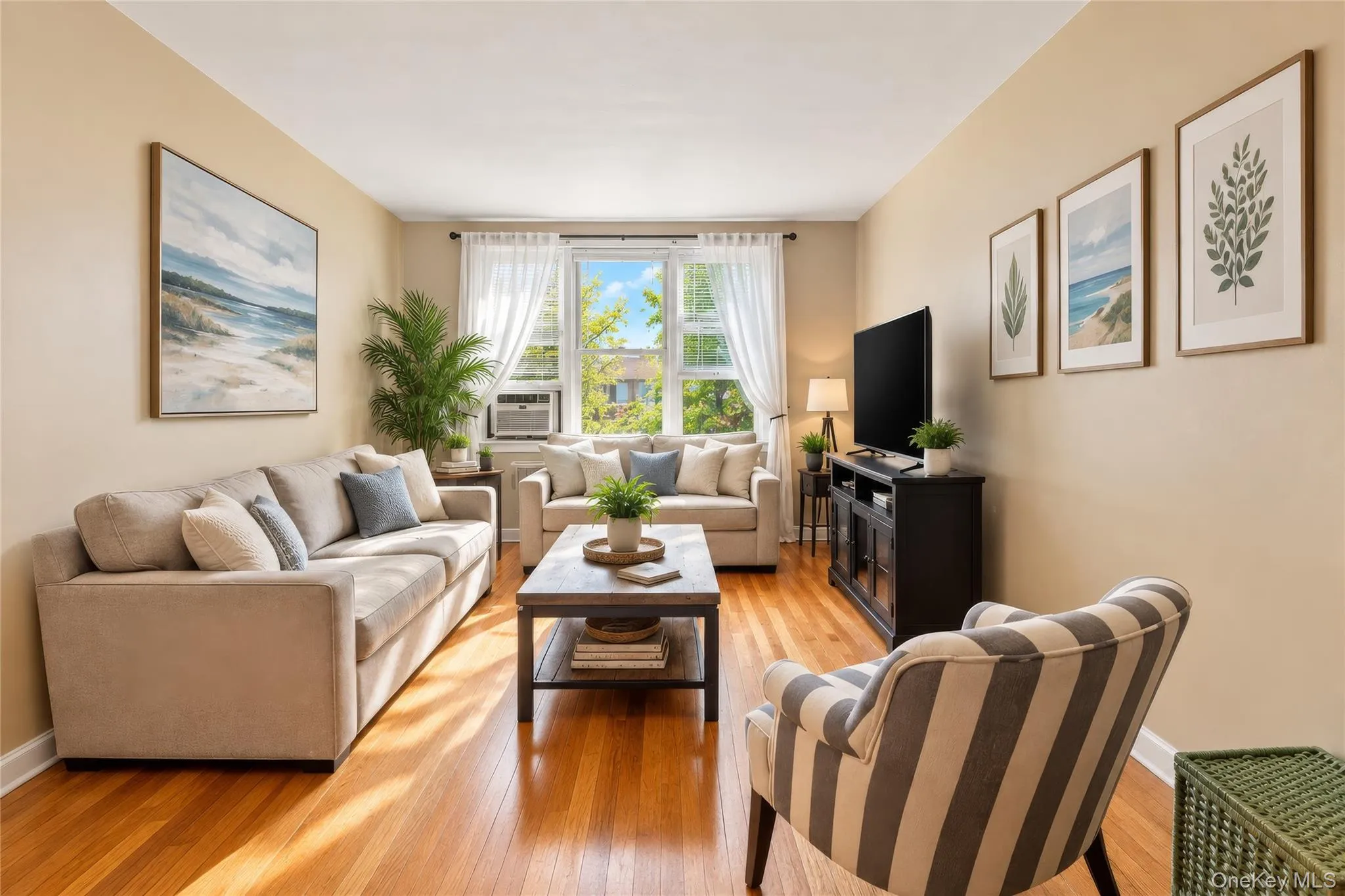 300 Broadway, Yonkers, NY, 1 Bedroom Bedrooms, 3 Rooms Rooms,1 BathroomBathrooms,Residential,For Rent,Broadway,0,1050688 300 Broadway, Yonkers, NY, 1 Bedroom Bedrooms, 3 Rooms Rooms,1 BathroomBathrooms,Residential,For Rent,Broadway,0,1050688