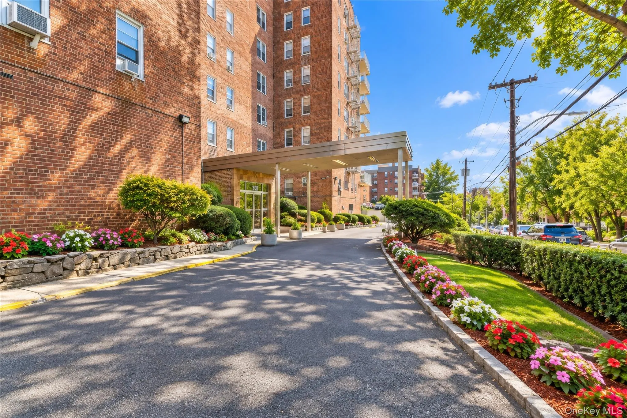 300 Broadway, Yonkers, NY, 1 Bedroom Bedrooms, 3 Rooms Rooms,1 BathroomBathrooms,Residential,For Rent,Broadway,0,1050688 300 Broadway, Yonkers, NY, 1 Bedroom Bedrooms, 3 Rooms Rooms,1 BathroomBathrooms,Residential,For Rent,Broadway,0,1050688