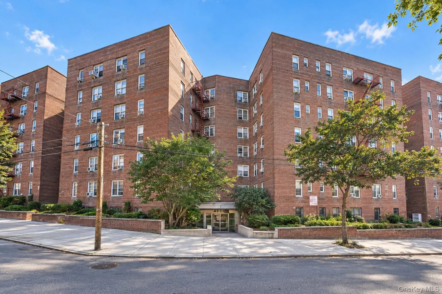 42-25 80th Street, New York, NY, 2 Bedrooms Bedrooms, 5 Rooms Rooms,1 BathroomBathrooms,Residential,For Rent,80th,0,1050697 42-25 80th Street, New York, NY, 2 Bedrooms Bedrooms, 5 Rooms Rooms,1 BathroomBathrooms,Residential,For Rent,80th,0,1050697