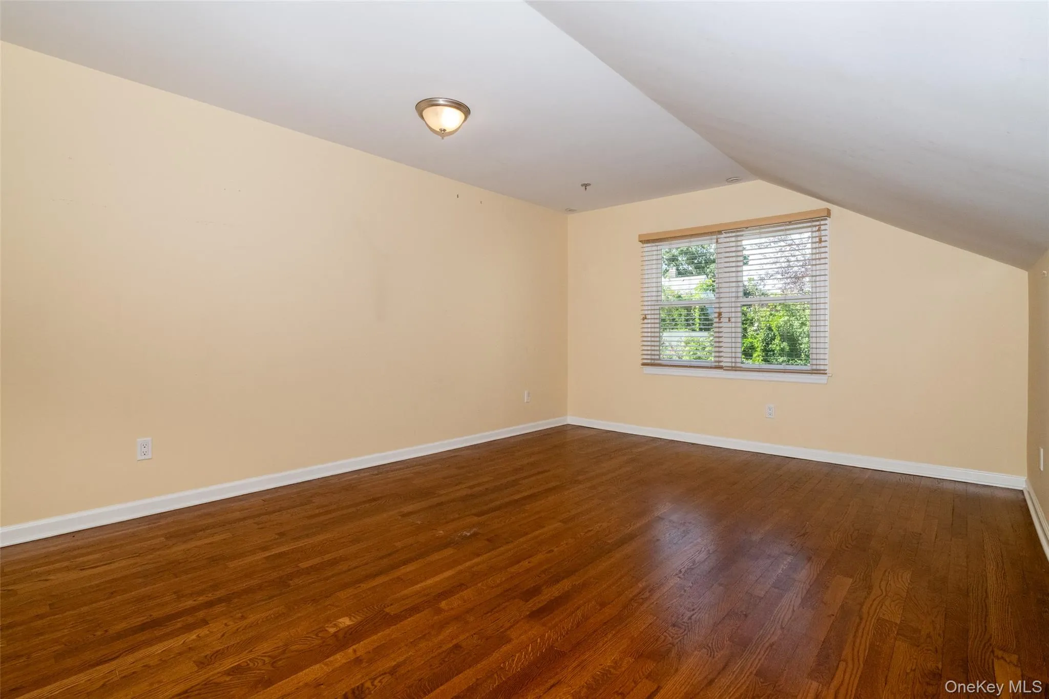 7 Ronalds Avenue, New Rochelle, NY, 4 Bedrooms Bedrooms, 8 Rooms Rooms,3 BathroomsBathrooms,Residential,For Rent,Ronalds,0,1050702 7 Ronalds Avenue, New Rochelle, NY, 4 Bedrooms Bedrooms, 8 Rooms Rooms,3 BathroomsBathrooms,Residential,For Rent,Ronalds,0,1050702