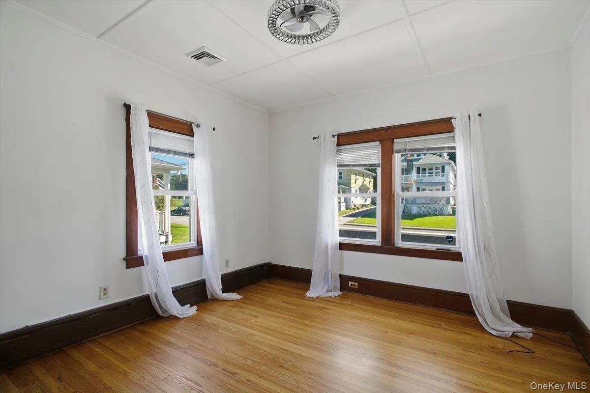 8 Willow Street, Beacon, NY, 3 Bedrooms Bedrooms, 11 Rooms Rooms,3 BathroomsBathrooms,Residential,For Rent,Willow,0,1050703 8 Willow Street, Beacon, NY, 3 Bedrooms Bedrooms, 11 Rooms Rooms,3 BathroomsBathrooms,Residential,For Rent,Willow,0,1050703