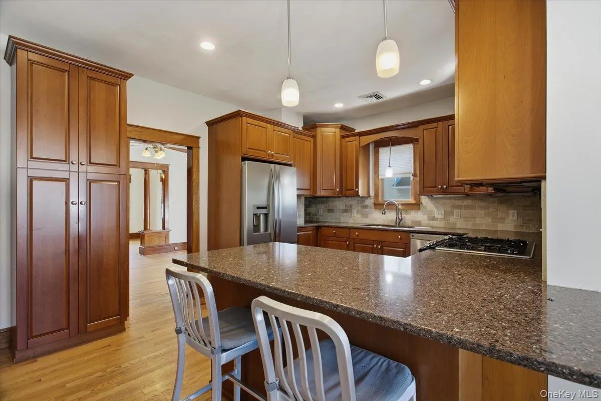 8 Willow Street, Beacon, NY, 3 Bedrooms Bedrooms, 11 Rooms Rooms,3 BathroomsBathrooms,Residential,For Rent,Willow,0,1050703 8 Willow Street, Beacon, NY, 3 Bedrooms Bedrooms, 11 Rooms Rooms,3 BathroomsBathrooms,Residential,For Rent,Willow,0,1050703