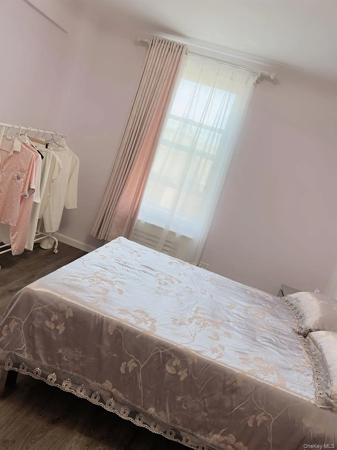 216-10 77th Avenue, New York, NY, 1 Bedroom Bedrooms, 3 Rooms Rooms,1 BathroomBathrooms,Residential,For Rent,77th,0,1050707 216-10 77th Avenue, New York, NY, 1 Bedroom Bedrooms, 3 Rooms Rooms,1 BathroomBathrooms,Residential,For Rent,77th,0,1050707