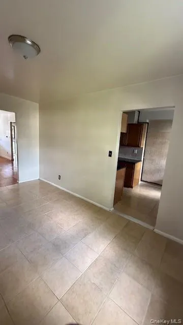 1007 223rd Street, New York, NY, 3 Bedroom Bedrooms, 9 Room Rooms,1 BathroomBathrooms,Residential Lease,For Rent,223rd,0,1050709 1007 223rd Street, New York, NY, 3 Bedroom Bedrooms, 9 Room Rooms,1 BathroomBathrooms,Residential Lease,For Rent,223rd,0,1050709