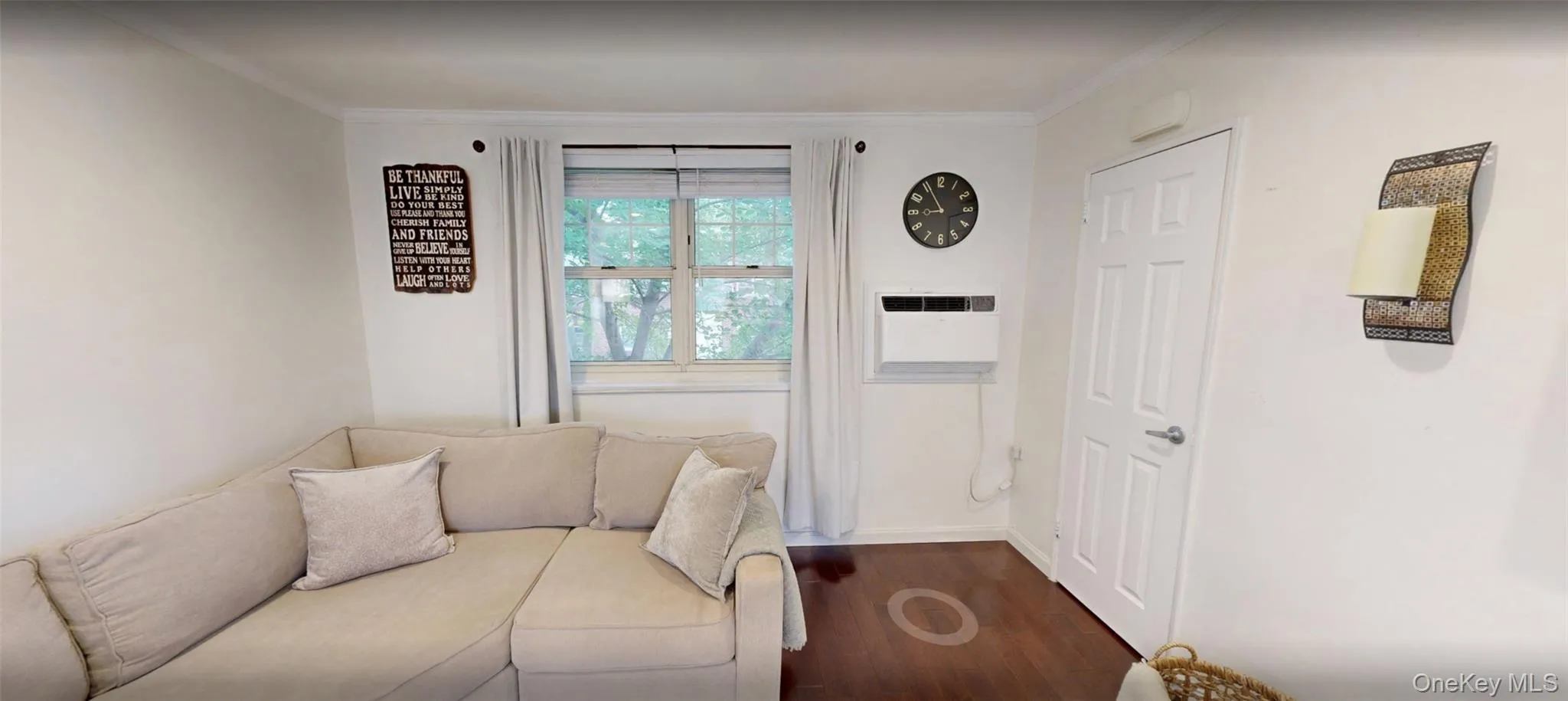 58-22 251st Street, New York, NY, 2 Bedrooms Bedrooms, 5 Rooms Rooms,1 BathroomBathrooms,Residential,For Rent,251st,0,1050716 58-22 251st Street, New York, NY, 2 Bedrooms Bedrooms, 5 Rooms Rooms,1 BathroomBathrooms,Residential,For Rent,251st,0,1050716