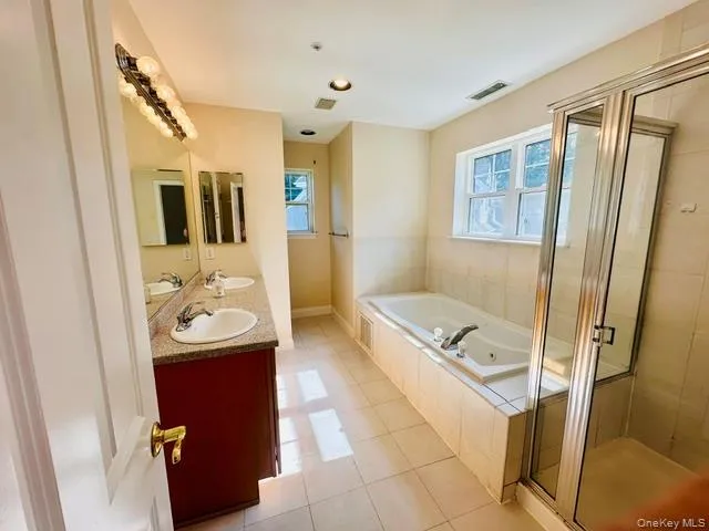 51 Winding Ridge Road, Greenburgh, NY, 4 Bedrooms Bedrooms, 9 Rooms Rooms,3 BathroomsBathrooms,Residential Lease,For Rent,Winding Ridge,0,1050724 51 Winding Ridge Road, Greenburgh, NY, 4 Bedrooms Bedrooms, 9 Rooms Rooms,3 BathroomsBathrooms,Residential Lease,For Rent,Winding Ridge,0,1050724