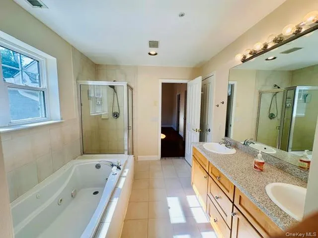 51 Winding Ridge Road, Greenburgh, NY, 4 Bedrooms Bedrooms, 9 Rooms Rooms,3 BathroomsBathrooms,Residential Lease,For Rent,Winding Ridge,0,1050724 51 Winding Ridge Road, Greenburgh, NY, 4 Bedrooms Bedrooms, 9 Rooms Rooms,3 BathroomsBathrooms,Residential Lease,For Rent,Winding Ridge,0,1050724