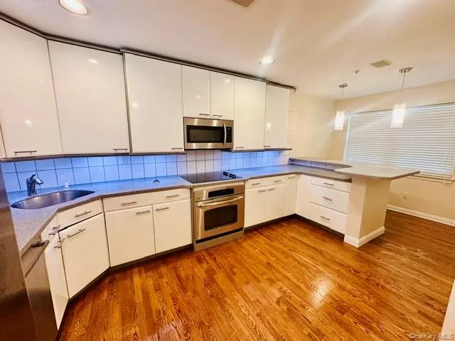 51 Winding Ridge Road, Greenburgh, NY, 4 Bedrooms Bedrooms, 9 Rooms Rooms,3 BathroomsBathrooms,Residential Lease,For Rent,Winding Ridge,0,1050724 51 Winding Ridge Road, Greenburgh, NY, 4 Bedrooms Bedrooms, 9 Rooms Rooms,3 BathroomsBathrooms,Residential Lease,For Rent,Winding Ridge,0,1050724
