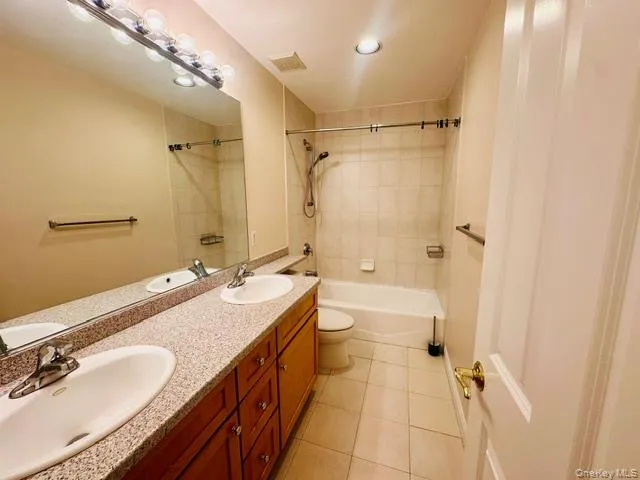 51 Winding Ridge Road, Greenburgh, NY, 4 Bedrooms Bedrooms, 9 Rooms Rooms,3 BathroomsBathrooms,Residential Lease,For Rent,Winding Ridge,0,1050724 51 Winding Ridge Road, Greenburgh, NY, 4 Bedrooms Bedrooms, 9 Rooms Rooms,3 BathroomsBathrooms,Residential Lease,For Rent,Winding Ridge,0,1050724