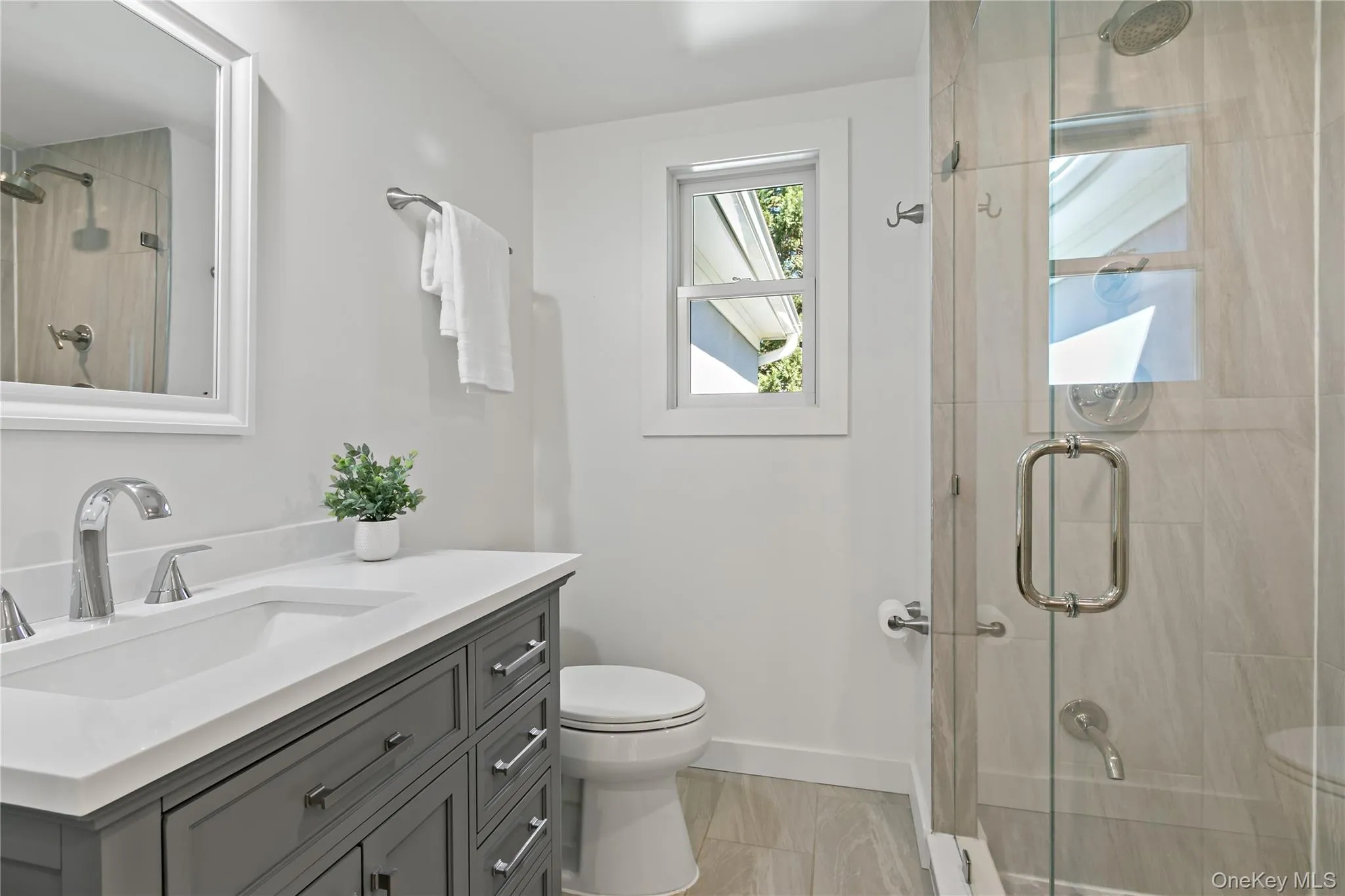 Hall bath Hall bath