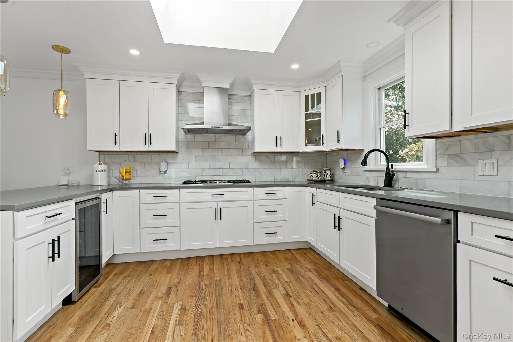 1 Stoneleigh Close, Greenburgh, NY, 5 Bedrooms Bedrooms, 9 Rooms Rooms,4 BathroomsBathrooms,Residential,For Rent,Stoneleigh,0,1050731 1 Stoneleigh Close, Greenburgh, NY, 5 Bedrooms Bedrooms, 9 Rooms Rooms,4 BathroomsBathrooms,Residential,For Rent,Stoneleigh,0,1050731