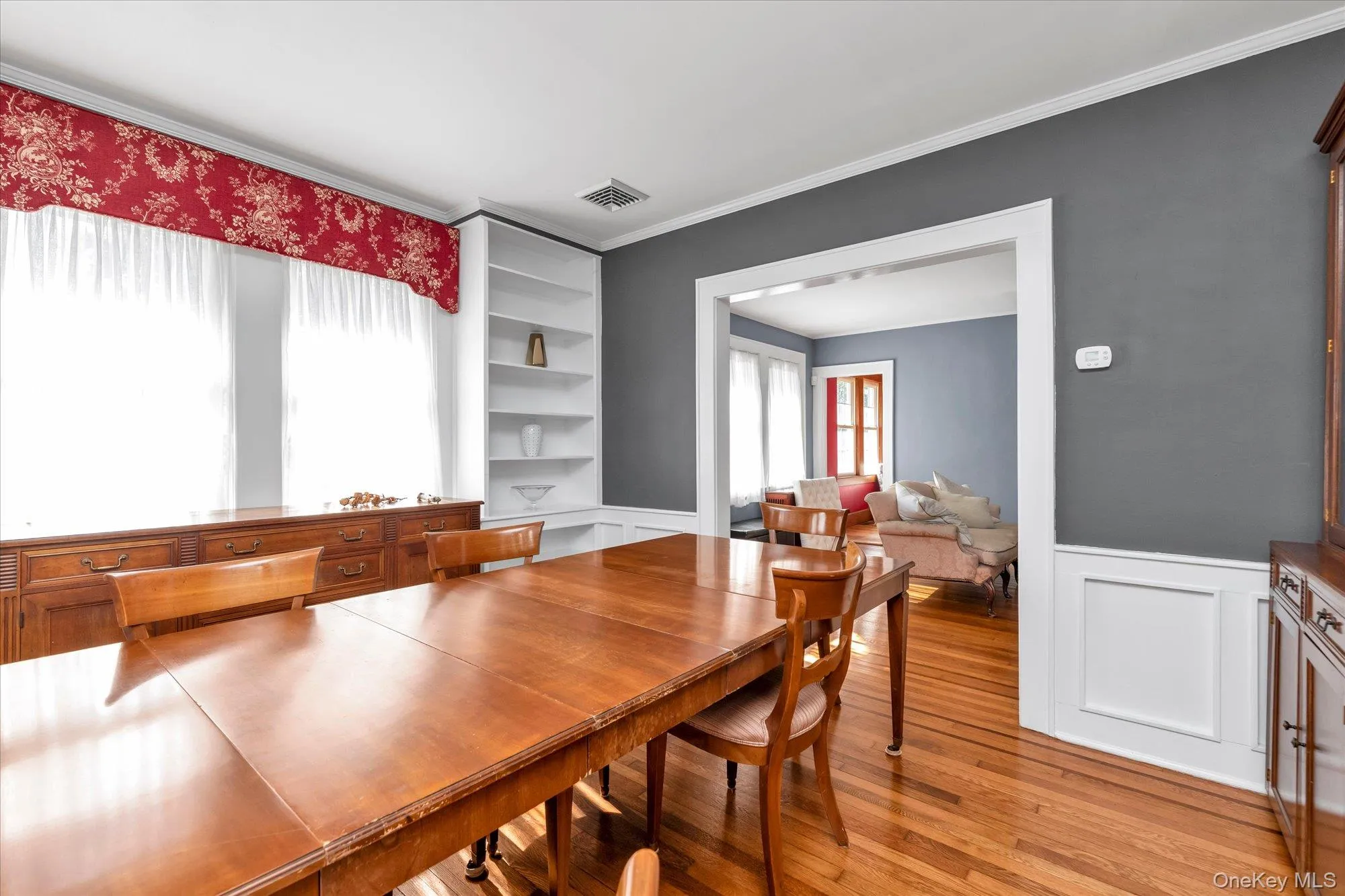 238 Burtis Avenue, Hempstead, NY, 4 Bedrooms Bedrooms, 9 Rooms Rooms,3 BathroomsBathrooms,Residential,For Rent,Burtis,0,1050732 238 Burtis Avenue, Hempstead, NY, 4 Bedrooms Bedrooms, 9 Rooms Rooms,3 BathroomsBathrooms,Residential,For Rent,Burtis,0,1050732
