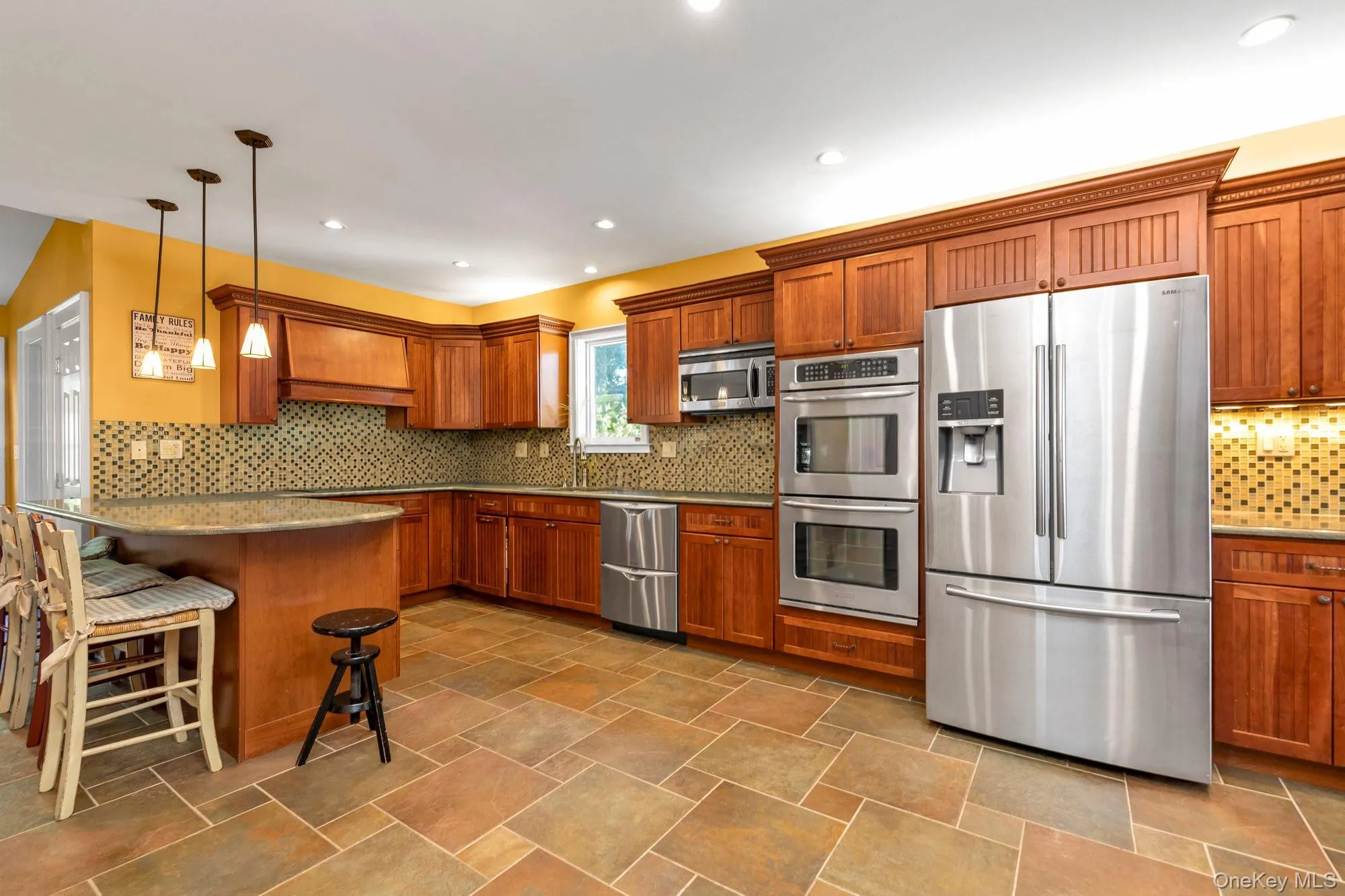 238 Burtis Avenue, Hempstead, NY, 4 Bedrooms Bedrooms, 9 Rooms Rooms,3 BathroomsBathrooms,Residential,For Rent,Burtis,0,1050732 238 Burtis Avenue, Hempstead, NY, 4 Bedrooms Bedrooms, 9 Rooms Rooms,3 BathroomsBathrooms,Residential,For Rent,Burtis,0,1050732