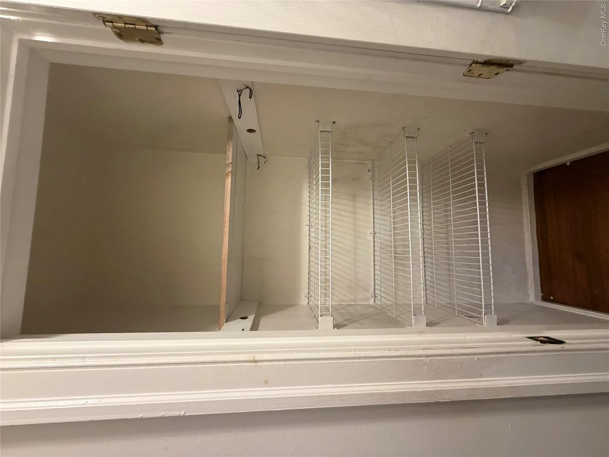 18 Alexander Avenue, Oyster Bay, NY, 4 Bedrooms Bedrooms, 12 Rooms Rooms,3 BathroomsBathrooms,Residential Lease,For Rent,Alexander,0,1050737 18 Alexander Avenue, Oyster Bay, NY, 4 Bedrooms Bedrooms, 12 Rooms Rooms,3 BathroomsBathrooms,Residential Lease,For Rent,Alexander,0,1050737