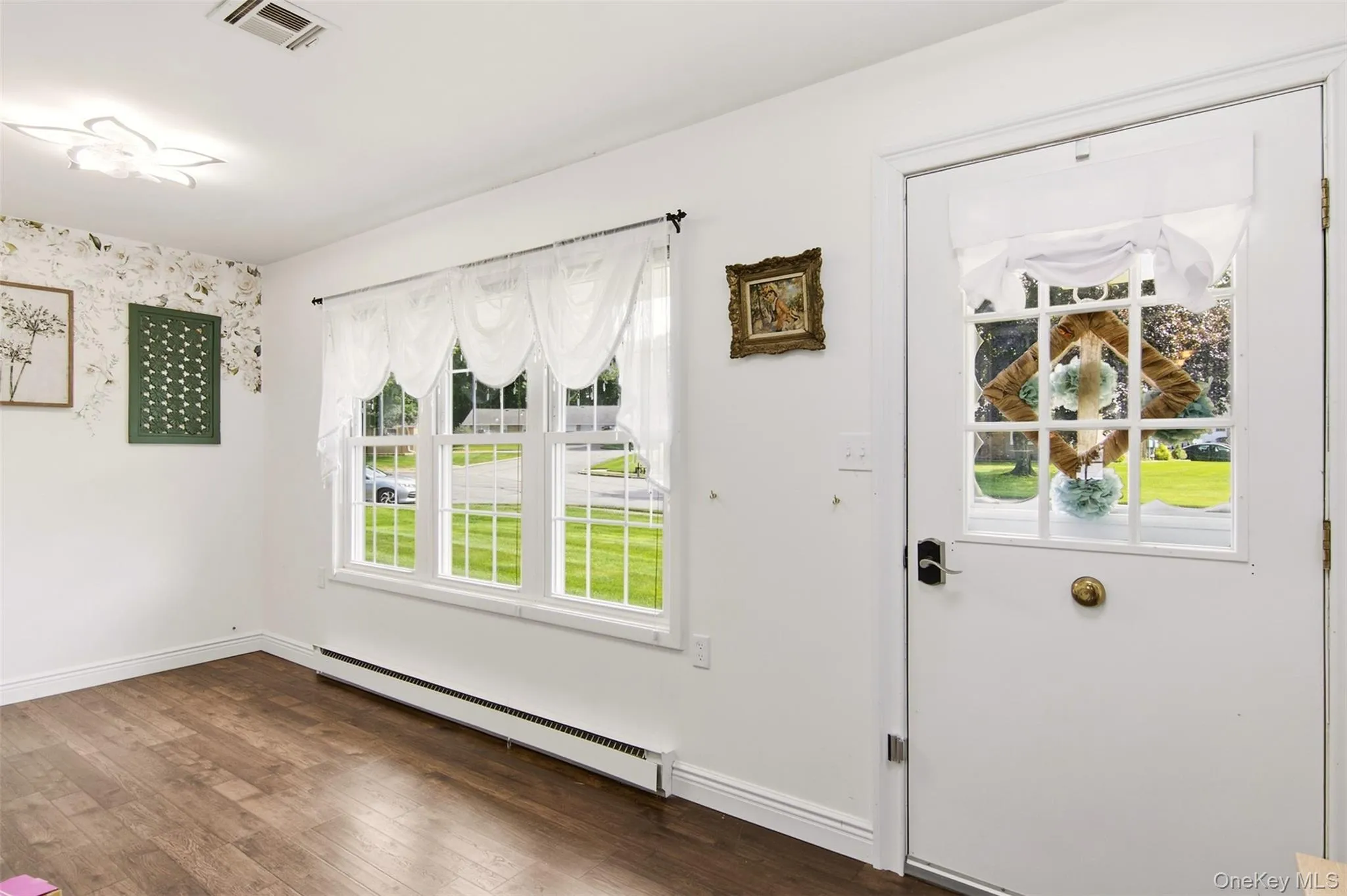299 Cardiff Court, Brookhaven, NY, 2 Bedrooms Bedrooms, 6 Rooms Rooms,2 BathroomsBathrooms,Residential,For Rent,Cardiff,0,1050738 299 Cardiff Court, Brookhaven, NY, 2 Bedrooms Bedrooms, 6 Rooms Rooms,2 BathroomsBathrooms,Residential,For Rent,Cardiff,0,1050738