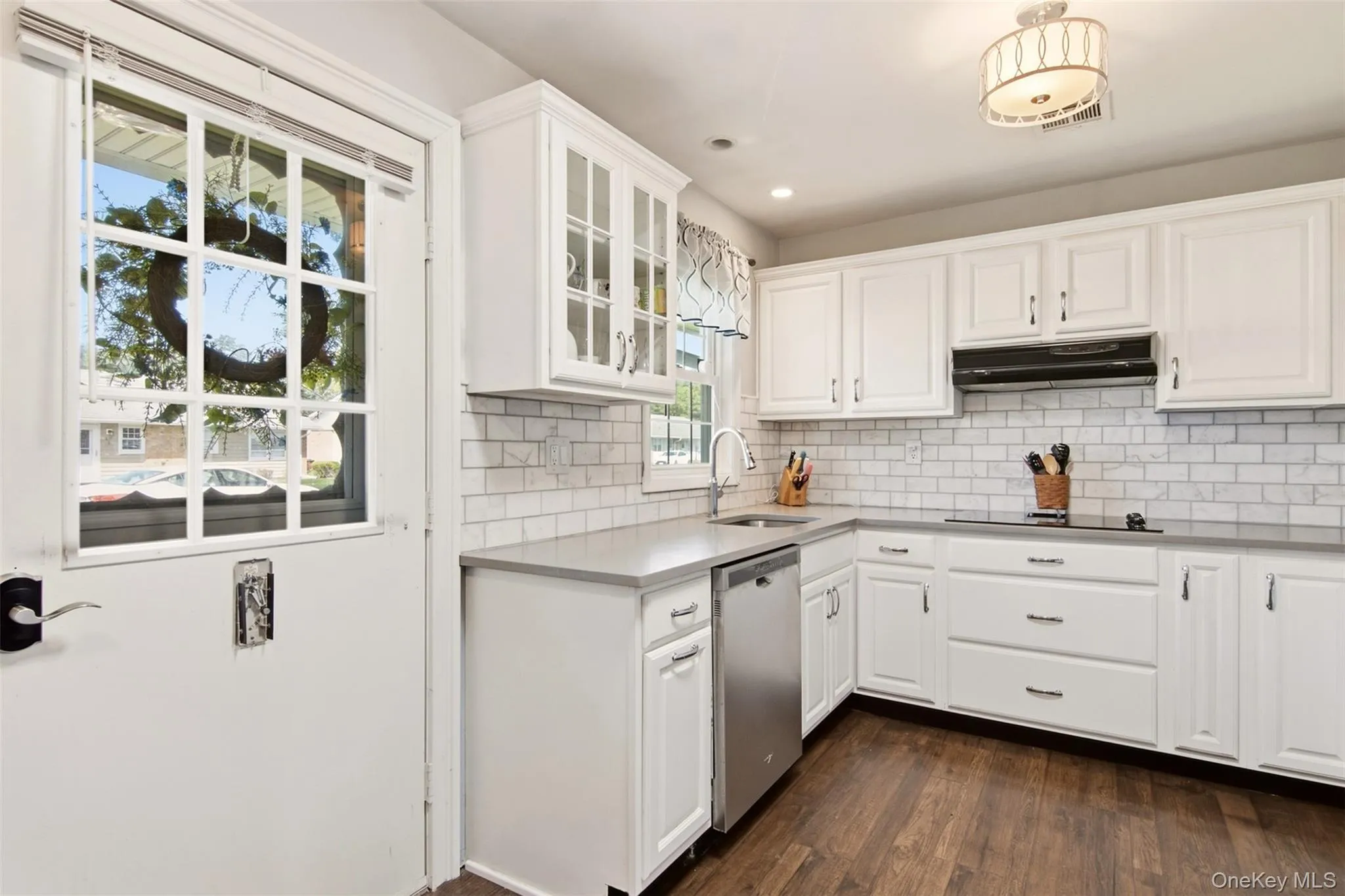 299 Cardiff Court, Brookhaven, NY, 2 Bedrooms Bedrooms, 6 Rooms Rooms,2 BathroomsBathrooms,Residential,For Rent,Cardiff,0,1050738 299 Cardiff Court, Brookhaven, NY, 2 Bedrooms Bedrooms, 6 Rooms Rooms,2 BathroomsBathrooms,Residential,For Rent,Cardiff,0,1050738