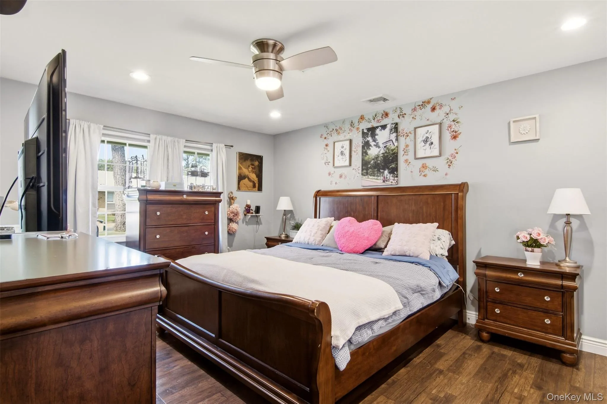 299 Cardiff Court, Brookhaven, NY, 2 Bedrooms Bedrooms, 6 Rooms Rooms,2 BathroomsBathrooms,Residential,For Rent,Cardiff,0,1050738 299 Cardiff Court, Brookhaven, NY, 2 Bedrooms Bedrooms, 6 Rooms Rooms,2 BathroomsBathrooms,Residential,For Rent,Cardiff,0,1050738