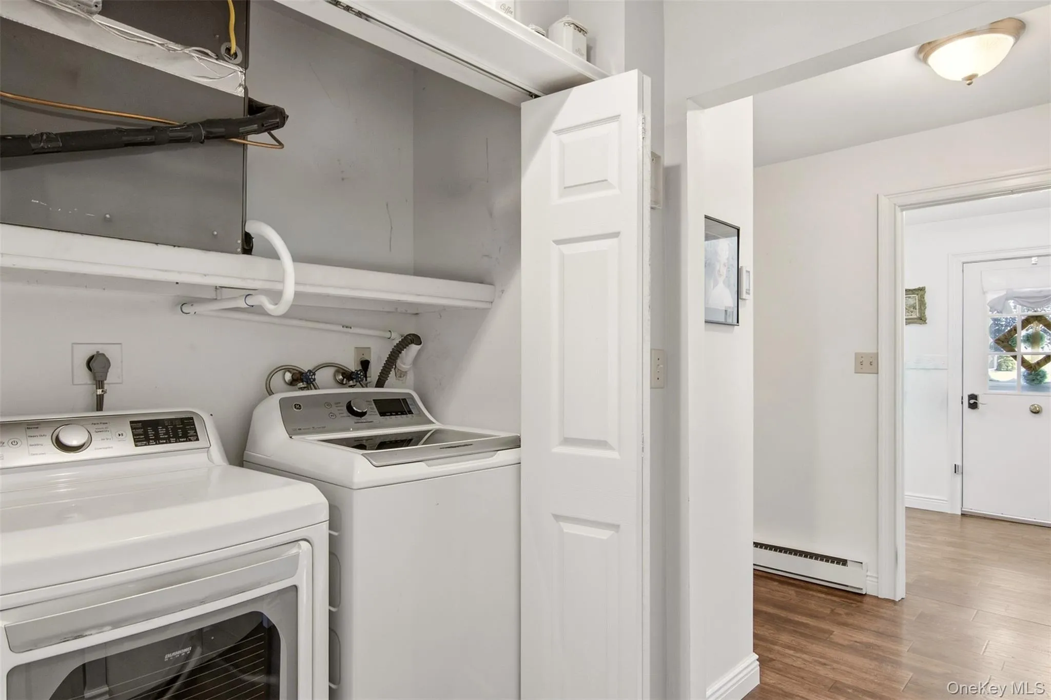 299 Cardiff Court, Brookhaven, NY, 2 Bedrooms Bedrooms, 6 Rooms Rooms,2 BathroomsBathrooms,Residential,For Rent,Cardiff,0,1050738 299 Cardiff Court, Brookhaven, NY, 2 Bedrooms Bedrooms, 6 Rooms Rooms,2 BathroomsBathrooms,Residential,For Rent,Cardiff,0,1050738