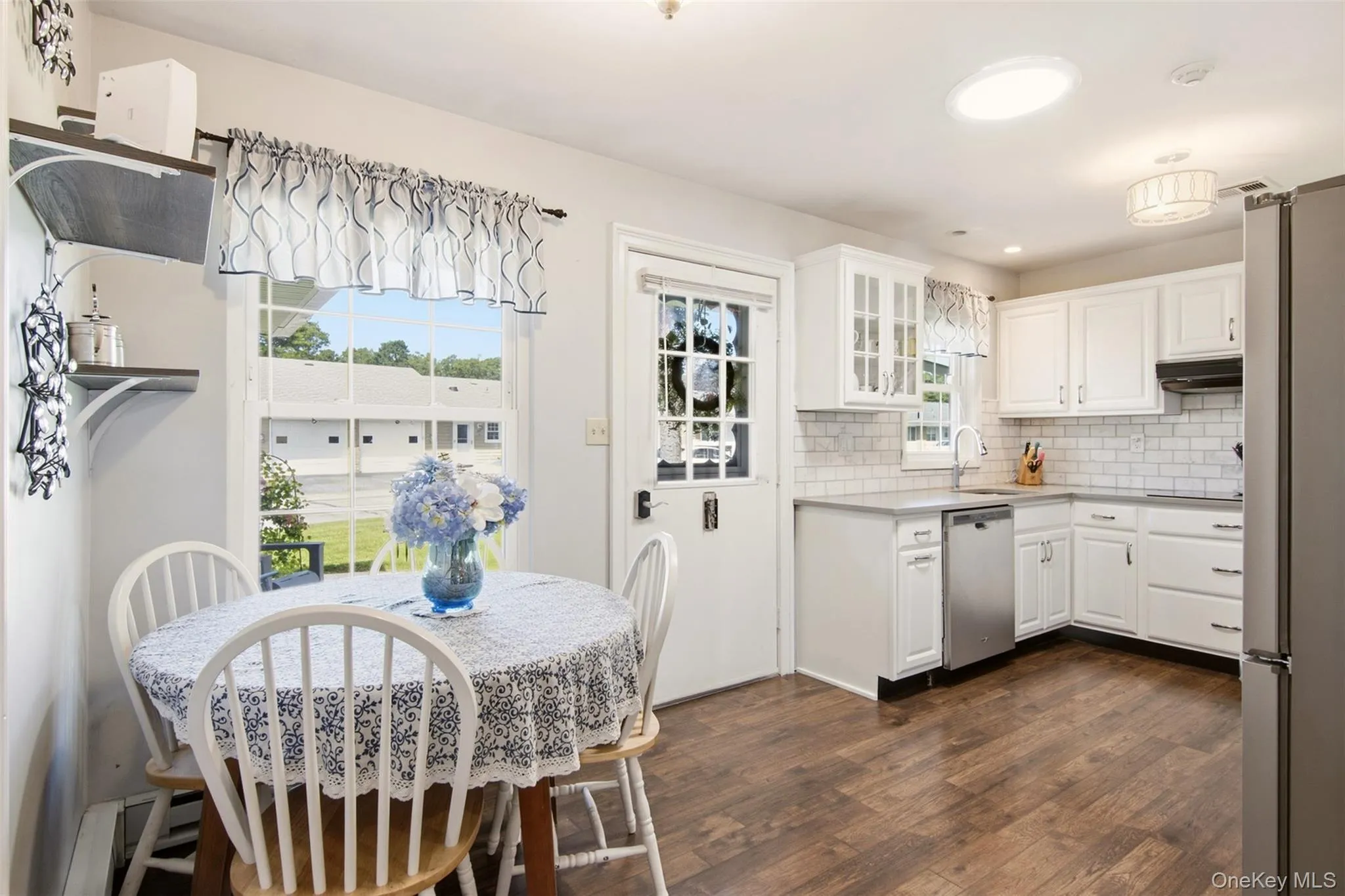 299 Cardiff Court, Brookhaven, NY, 2 Bedrooms Bedrooms, 6 Rooms Rooms,2 BathroomsBathrooms,Residential,For Rent,Cardiff,0,1050738 299 Cardiff Court, Brookhaven, NY, 2 Bedrooms Bedrooms, 6 Rooms Rooms,2 BathroomsBathrooms,Residential,For Rent,Cardiff,0,1050738