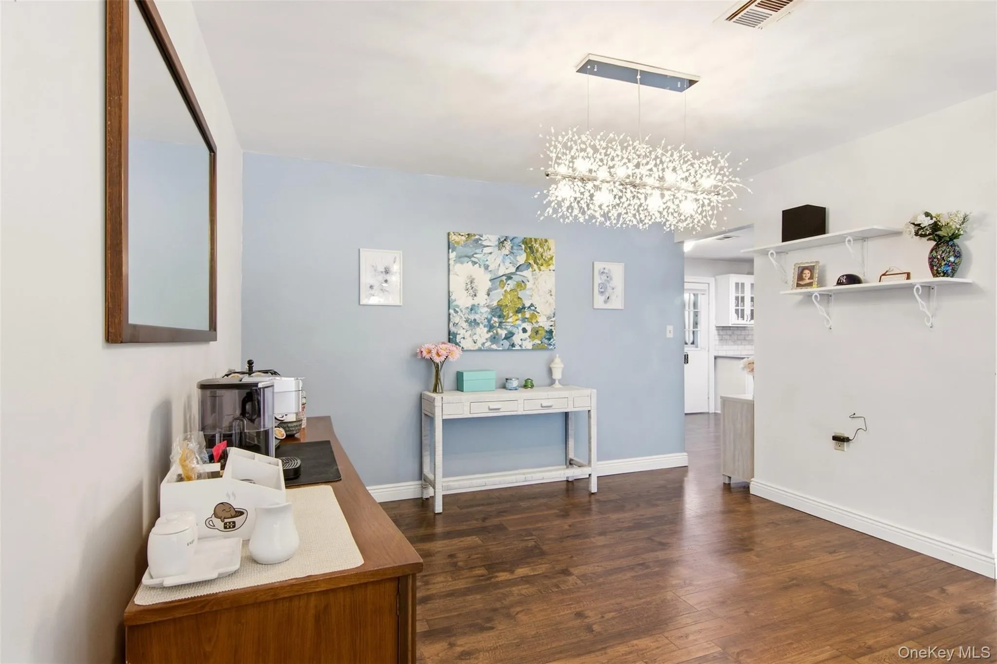 299 Cardiff Court, Brookhaven, NY, 2 Bedrooms Bedrooms, 6 Rooms Rooms,2 BathroomsBathrooms,Residential,For Rent,Cardiff,0,1050738 299 Cardiff Court, Brookhaven, NY, 2 Bedrooms Bedrooms, 6 Rooms Rooms,2 BathroomsBathrooms,Residential,For Rent,Cardiff,0,1050738