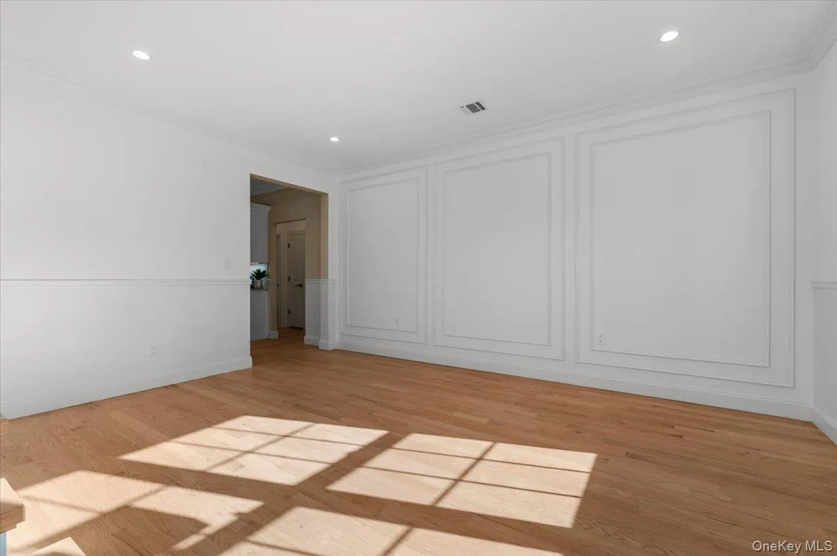 331 Orchid Road, Hempstead, NY, 5 Bedrooms Bedrooms, 12 Rooms Rooms,3 BathroomsBathrooms,Residential,For Rent,Orchid,0,1050742 331 Orchid Road, Hempstead, NY, 5 Bedrooms Bedrooms, 12 Rooms Rooms,3 BathroomsBathrooms,Residential,For Rent,Orchid,0,1050742