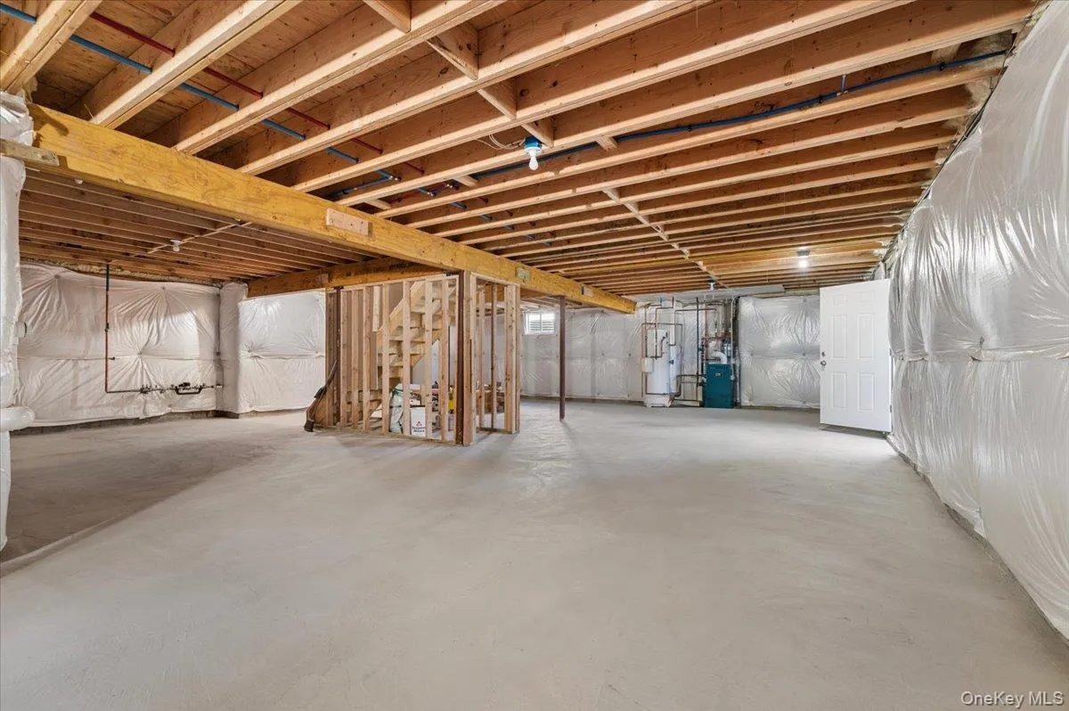 331 Orchid Road, Hempstead, NY, 5 Bedrooms Bedrooms, 12 Rooms Rooms,3 BathroomsBathrooms,Residential,For Rent,Orchid,0,1050742 331 Orchid Road, Hempstead, NY, 5 Bedrooms Bedrooms, 12 Rooms Rooms,3 BathroomsBathrooms,Residential,For Rent,Orchid,0,1050742