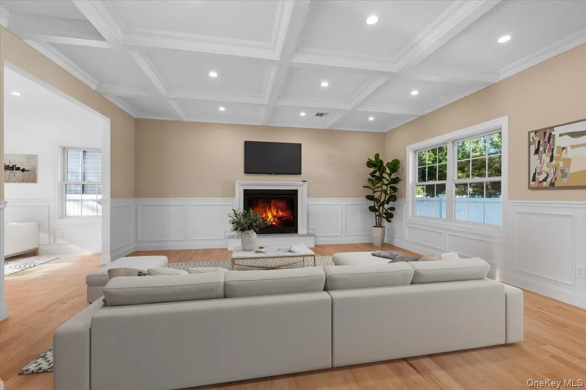 331 Orchid Road, Hempstead, NY, 5 Bedrooms Bedrooms, 12 Rooms Rooms,3 BathroomsBathrooms,Residential,For Rent,Orchid,0,1050742 331 Orchid Road, Hempstead, NY, 5 Bedrooms Bedrooms, 12 Rooms Rooms,3 BathroomsBathrooms,Residential,For Rent,Orchid,0,1050742