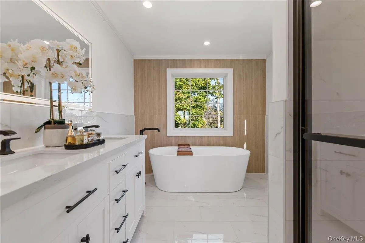 331 Orchid Road, Hempstead, NY, 5 Bedrooms Bedrooms, 12 Rooms Rooms,3 BathroomsBathrooms,Residential,For Rent,Orchid,0,1050742 331 Orchid Road, Hempstead, NY, 5 Bedrooms Bedrooms, 12 Rooms Rooms,3 BathroomsBathrooms,Residential,For Rent,Orchid,0,1050742