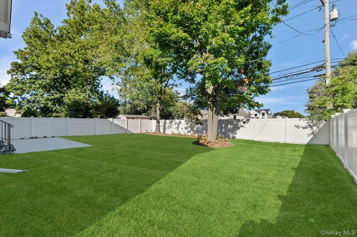 331 Orchid Road, Hempstead, NY, 5 Bedrooms Bedrooms, 12 Rooms Rooms,3 BathroomsBathrooms,Residential,For Rent,Orchid,0,1050742 331 Orchid Road, Hempstead, NY, 5 Bedrooms Bedrooms, 12 Rooms Rooms,3 BathroomsBathrooms,Residential,For Rent,Orchid,0,1050742
