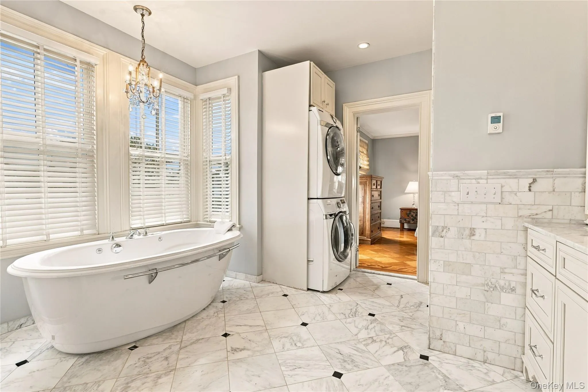 100 1st Avenue, Orangetown, NY, 5 Bedrooms Bedrooms, 11 Rooms Rooms,2 BathroomsBathrooms,Residential,For Rent,1st,0,1050752 100 1st Avenue, Orangetown, NY, 5 Bedrooms Bedrooms, 11 Rooms Rooms,2 BathroomsBathrooms,Residential,For Rent,1st,0,1050752
