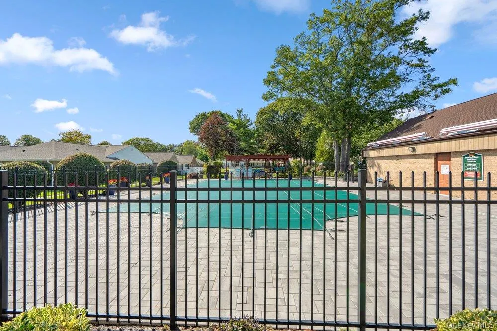 21 Revere Drive, Islip, NY, 2 Bedrooms Bedrooms, 5 Rooms Rooms,2 BathroomsBathrooms,Residential Lease,For Rent,Revere,0,1050753 21 Revere Drive, Islip, NY, 2 Bedrooms Bedrooms, 5 Rooms Rooms,2 BathroomsBathrooms,Residential Lease,For Rent,Revere,0,1050753