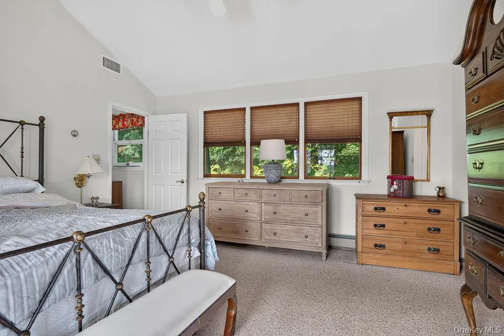 160 Hillside Avenue, Orangetown, NY, 4 Bedrooms Bedrooms, 10 Rooms Rooms,2 BathroomsBathrooms,Residential,For Rent,Hillside,0,1050755 160 Hillside Avenue, Orangetown, NY, 4 Bedrooms Bedrooms, 10 Rooms Rooms,2 BathroomsBathrooms,Residential,For Rent,Hillside,0,1050755