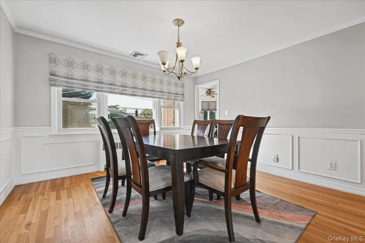 698 Edgewood Drive, Hempstead, NY, 3 Bedrooms Bedrooms, 6 Rooms Rooms,2 BathroomsBathrooms,Residential,For Rent,Edgewood,0,1050757 698 Edgewood Drive, Hempstead, NY, 3 Bedrooms Bedrooms, 6 Rooms Rooms,2 BathroomsBathrooms,Residential,For Rent,Edgewood,0,1050757