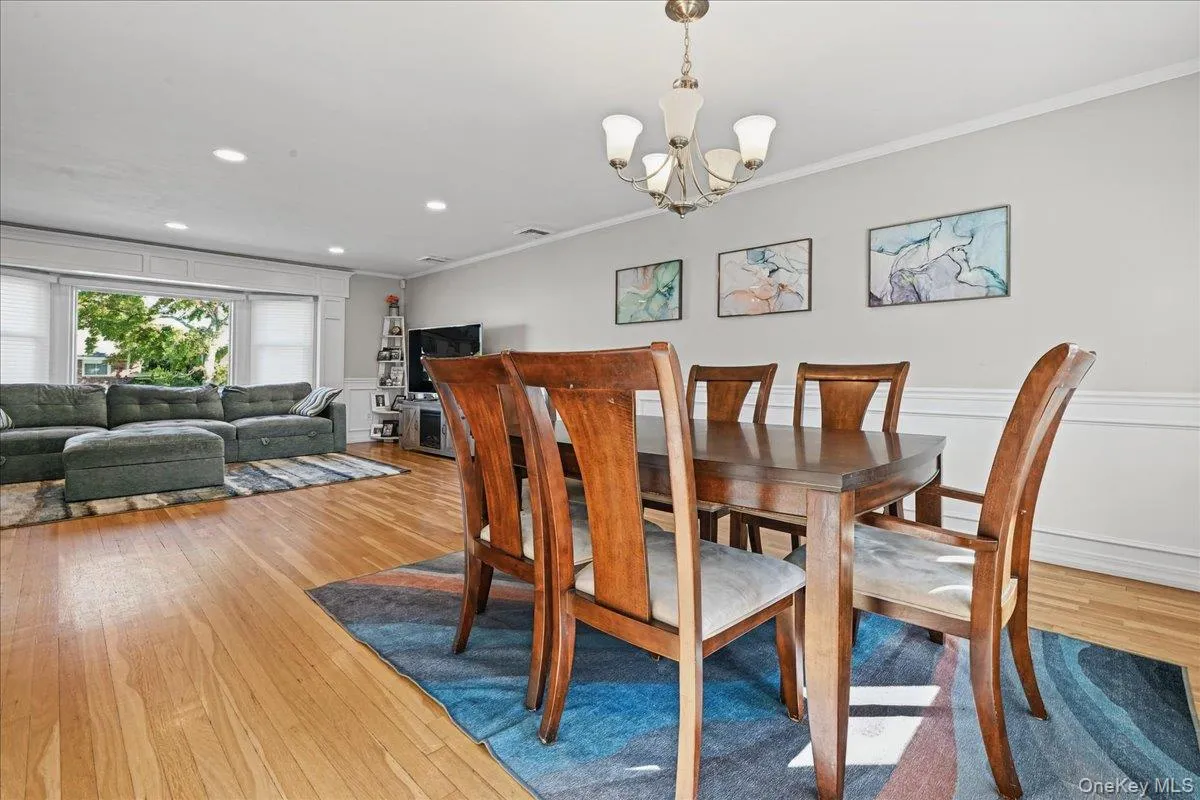 698 Edgewood Drive, Hempstead, NY, 3 Bedrooms Bedrooms, 6 Rooms Rooms,2 BathroomsBathrooms,Residential,For Rent,Edgewood,0,1050757 698 Edgewood Drive, Hempstead, NY, 3 Bedrooms Bedrooms, 6 Rooms Rooms,2 BathroomsBathrooms,Residential,For Rent,Edgewood,0,1050757