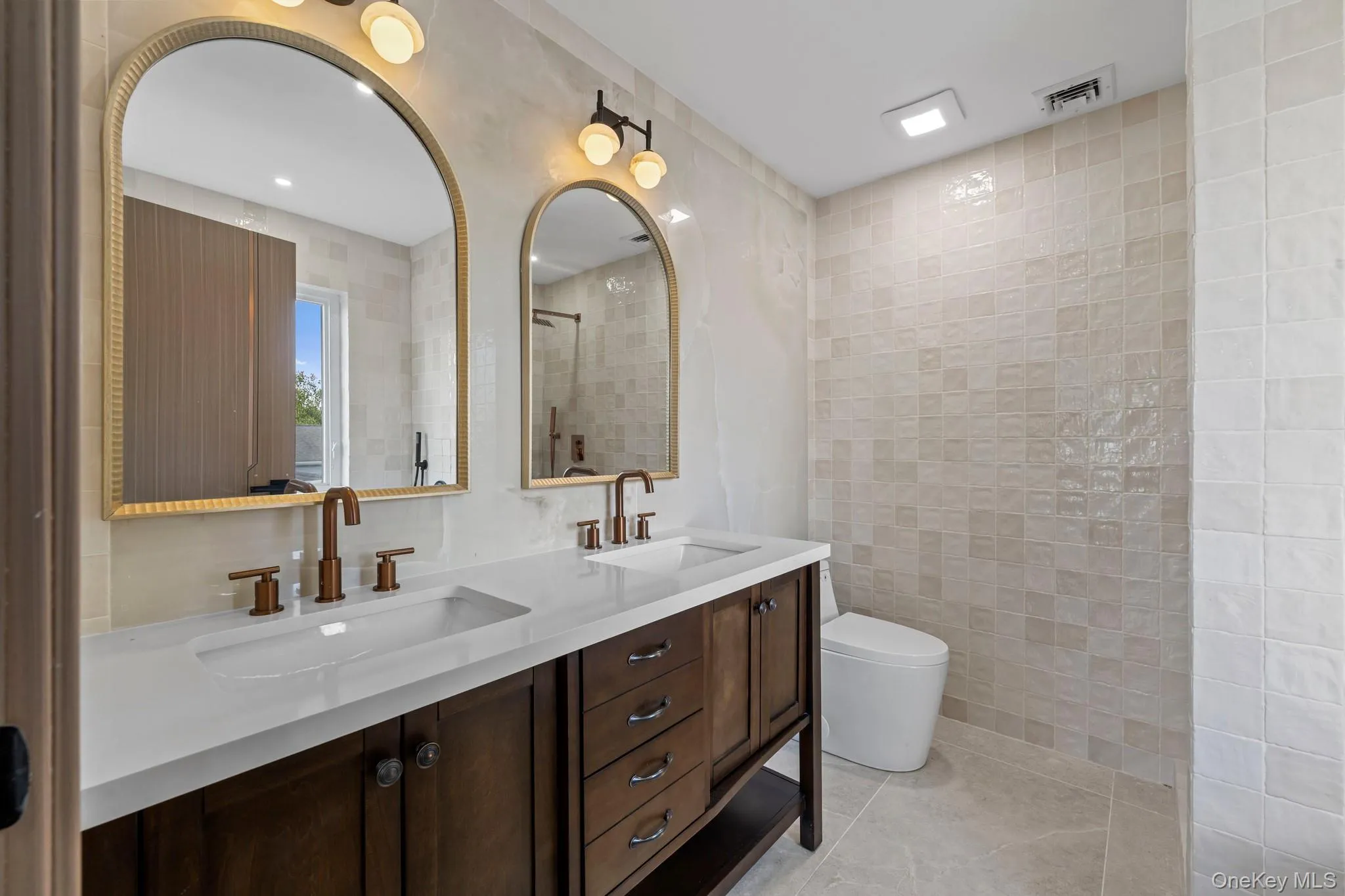 3453 Ocean Avenue, Hempstead, NY, 6 Bedrooms Bedrooms, 19 Rooms Rooms,4 BathroomsBathrooms,Residential,For Rent,Ocean,0,1050760 3453 Ocean Avenue, Hempstead, NY, 6 Bedrooms Bedrooms, 19 Rooms Rooms,4 BathroomsBathrooms,Residential,For Rent,Ocean,0,1050760