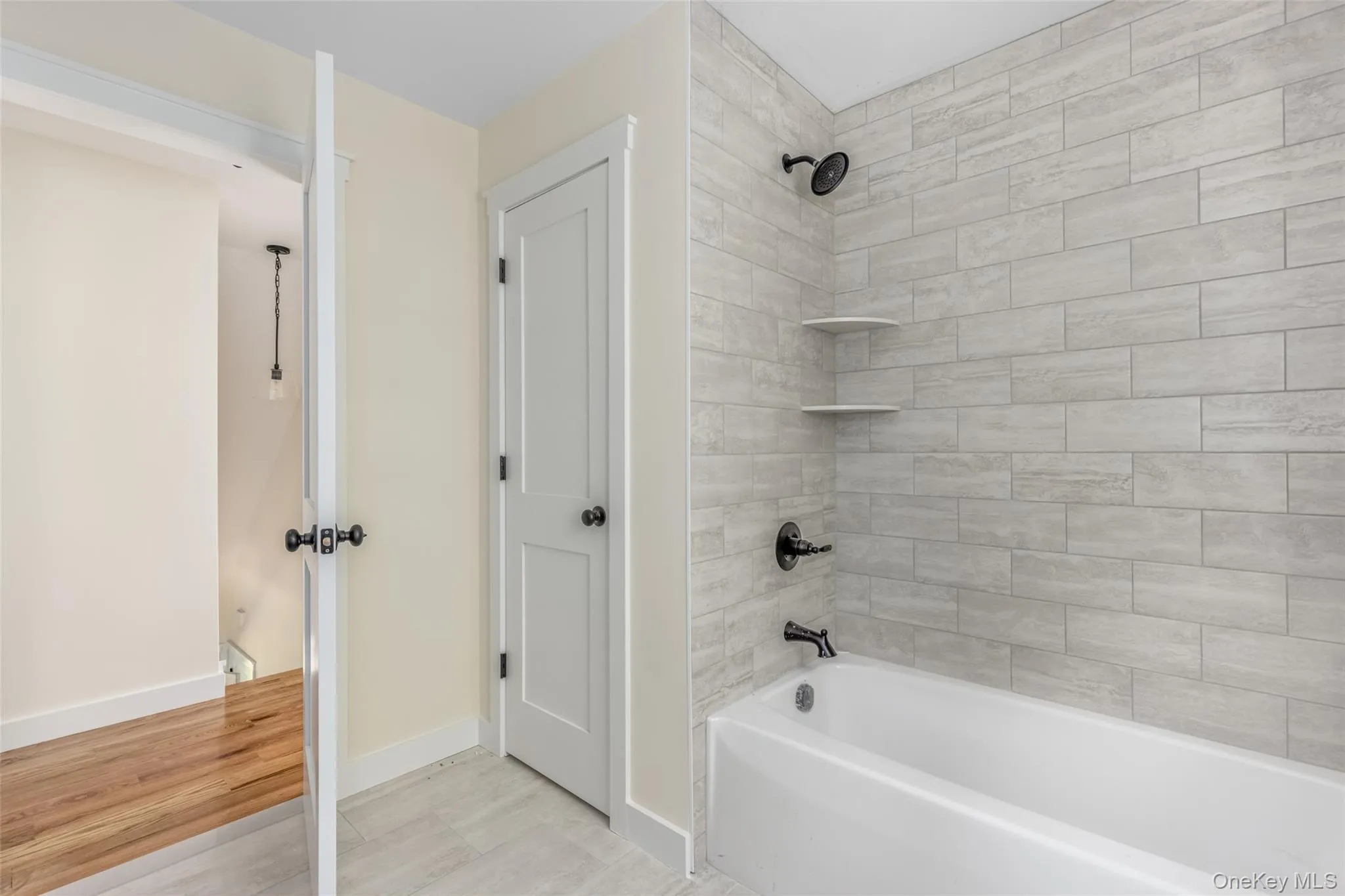 55 Sheldon Road, Shawangunk, NY, 3 Bedrooms Bedrooms, 7 Rooms Rooms,2 BathroomsBathrooms,Residential,For Rent,Sheldon,0,1050763 55 Sheldon Road, Shawangunk, NY, 3 Bedrooms Bedrooms, 7 Rooms Rooms,2 BathroomsBathrooms,Residential,For Rent,Sheldon,0,1050763
