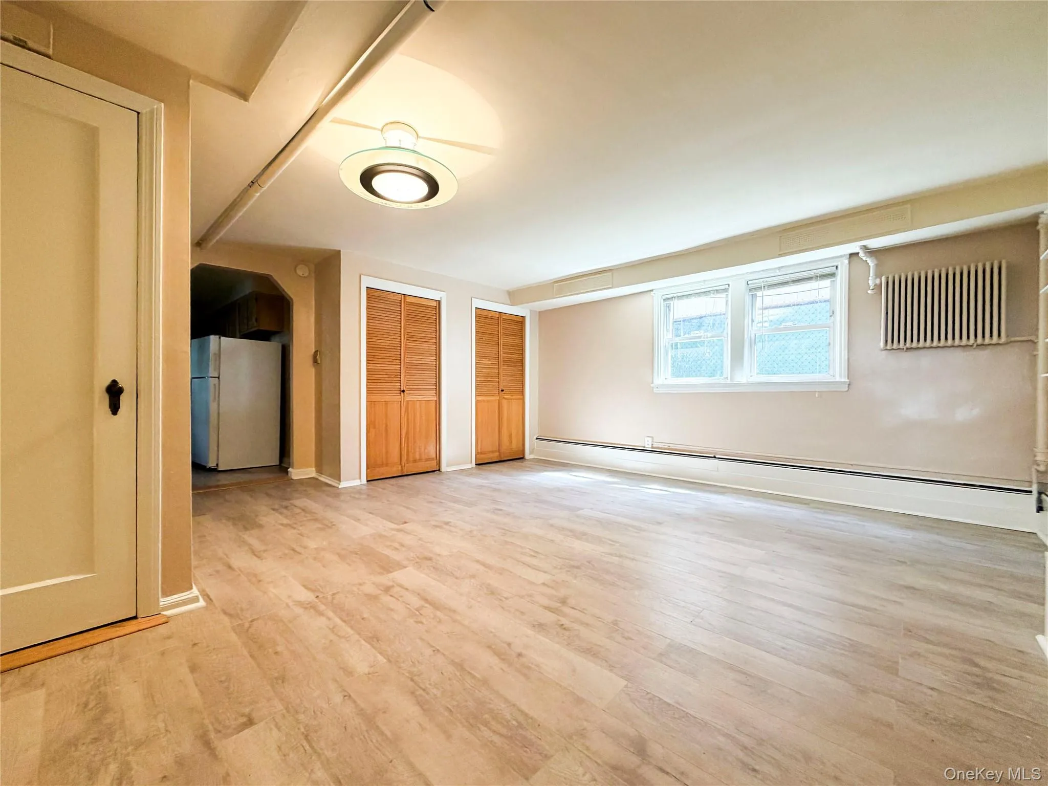 1941 Yates Avenue, New York, NY, 3 Bedrooms Bedrooms, 8 Rooms Rooms,2 BathroomsBathrooms,Residential,For Rent,Yates,0,1050772 1941 Yates Avenue, New York, NY, 3 Bedrooms Bedrooms, 8 Rooms Rooms,2 BathroomsBathrooms,Residential,For Rent,Yates,0,1050772