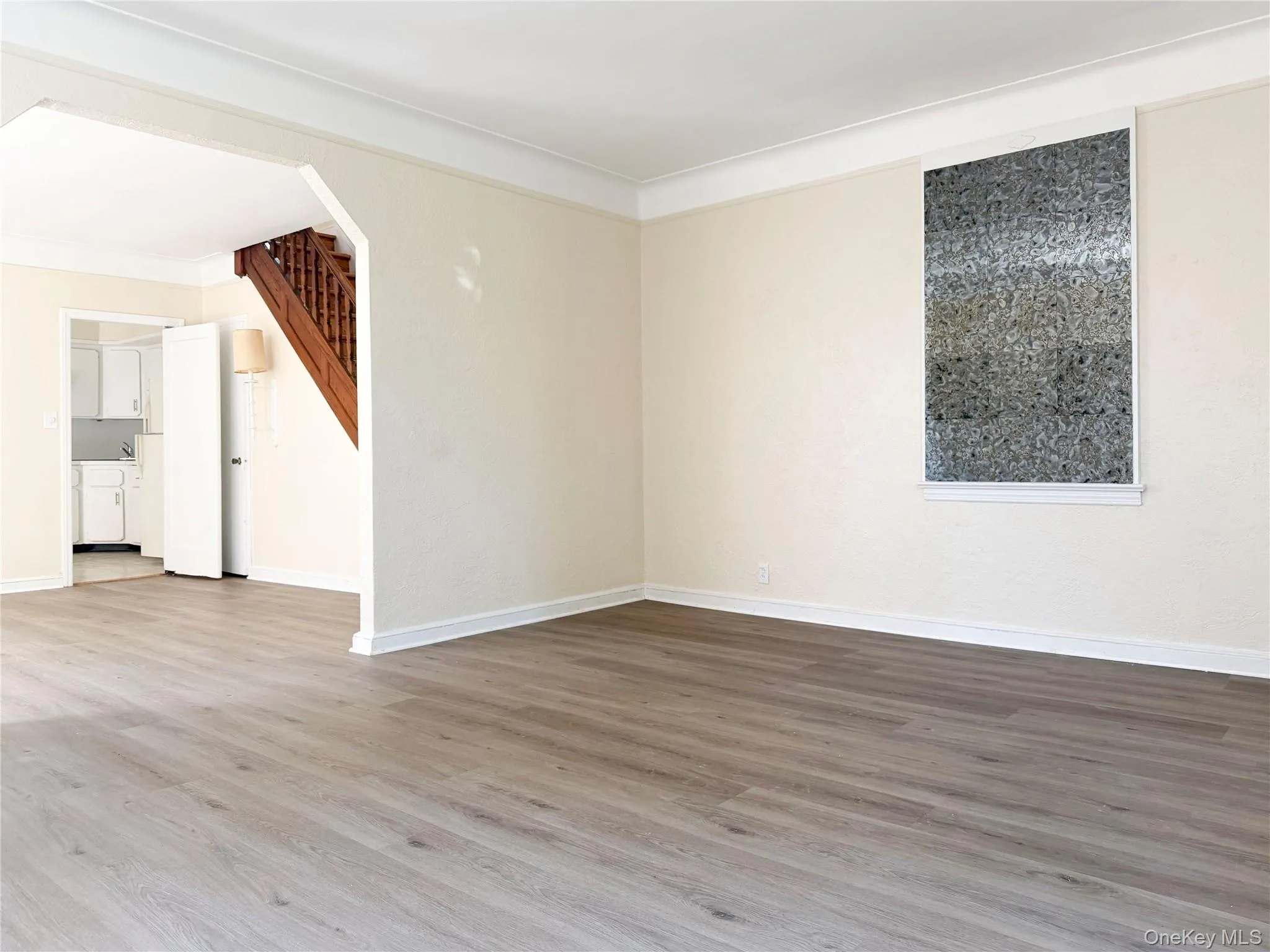1941 Yates Avenue, New York, NY, 3 Bedrooms Bedrooms, 8 Rooms Rooms,2 BathroomsBathrooms,Residential,For Rent,Yates,0,1050772 1941 Yates Avenue, New York, NY, 3 Bedrooms Bedrooms, 8 Rooms Rooms,2 BathroomsBathrooms,Residential,For Rent,Yates,0,1050772