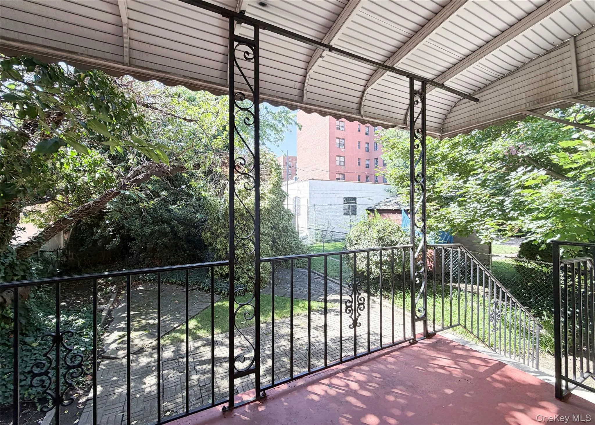 1941 Yates Avenue, New York, NY, 3 Bedrooms Bedrooms, 8 Rooms Rooms,2 BathroomsBathrooms,Residential,For Rent,Yates,0,1050772 1941 Yates Avenue, New York, NY, 3 Bedrooms Bedrooms, 8 Rooms Rooms,2 BathroomsBathrooms,Residential,For Rent,Yates,0,1050772