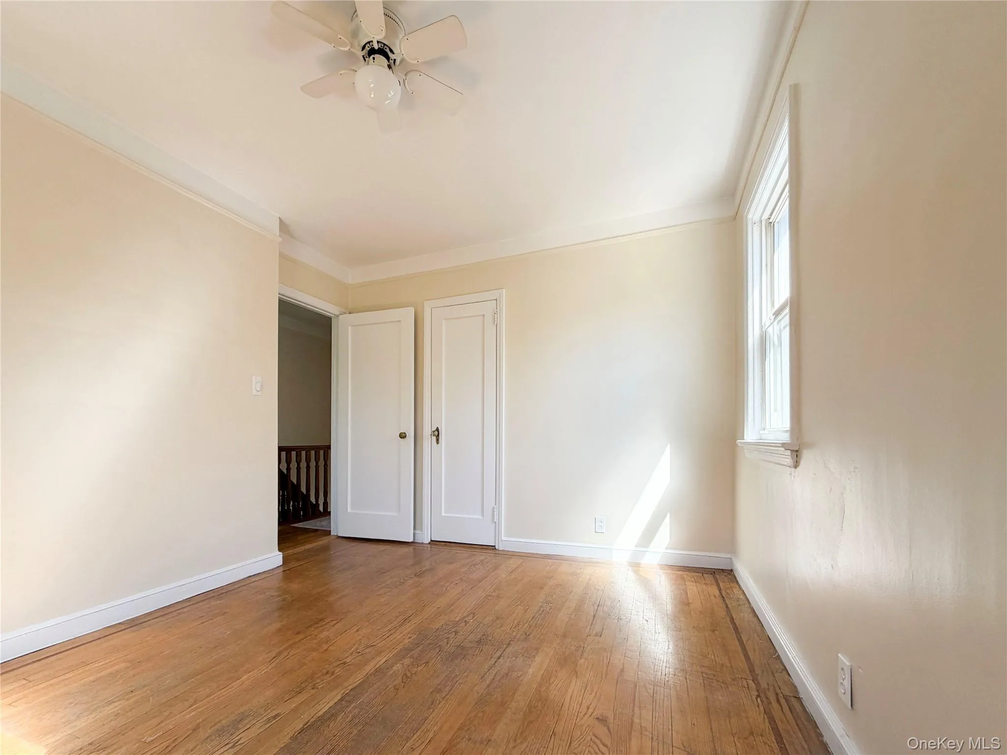 1941 Yates Avenue, New York, NY, 3 Bedrooms Bedrooms, 8 Rooms Rooms,2 BathroomsBathrooms,Residential,For Rent,Yates,0,1050772 1941 Yates Avenue, New York, NY, 3 Bedrooms Bedrooms, 8 Rooms Rooms,2 BathroomsBathrooms,Residential,For Rent,Yates,0,1050772