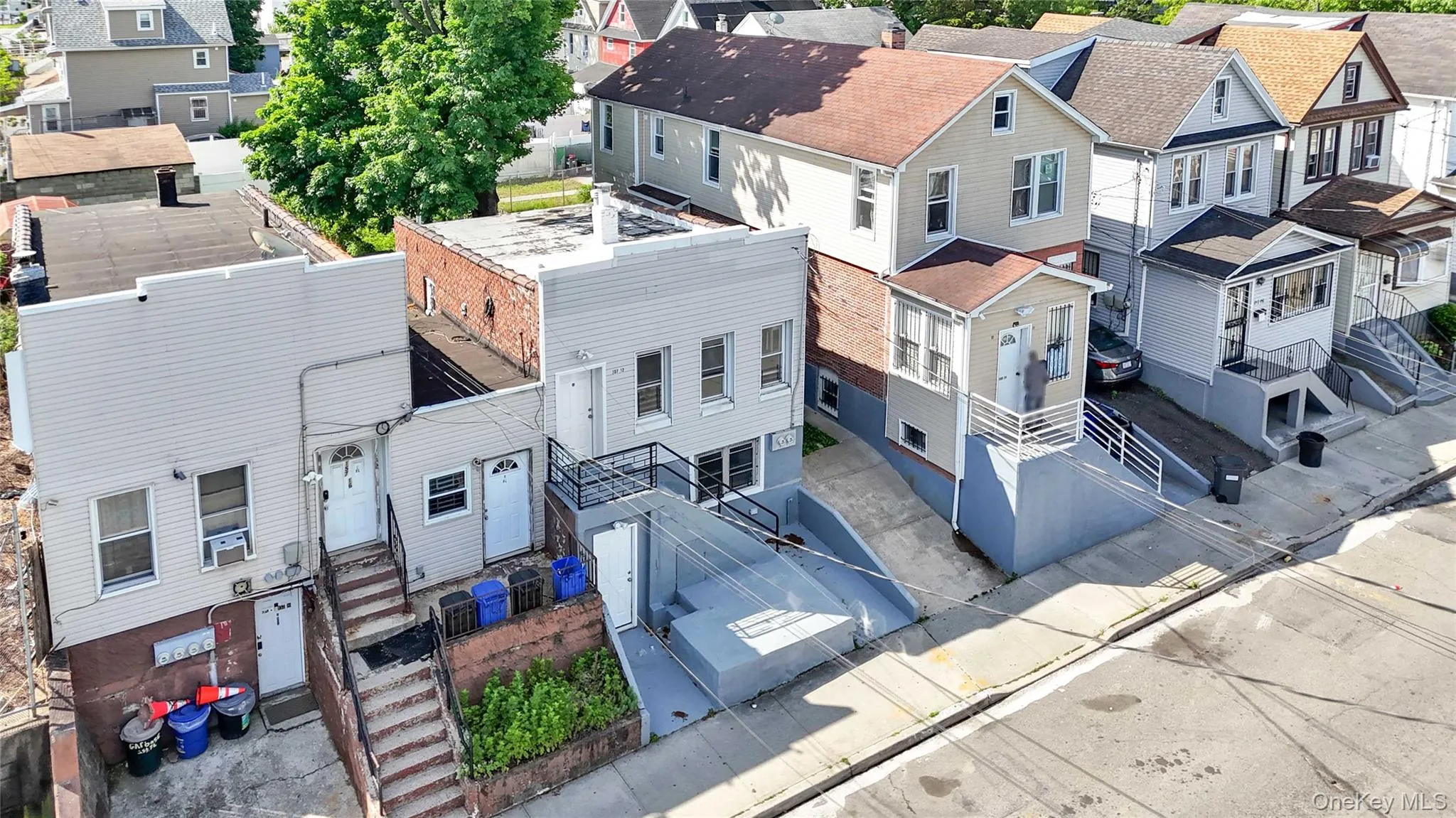 157-14 110th Avenue, New York, NY, 2 Bedrooms Bedrooms, 3 Rooms Rooms,2 BathroomsBathrooms,Residential,For Rent,110th,0,1050773 157-14 110th Avenue, New York, NY, 2 Bedrooms Bedrooms, 3 Rooms Rooms,2 BathroomsBathrooms,Residential,For Rent,110th,0,1050773