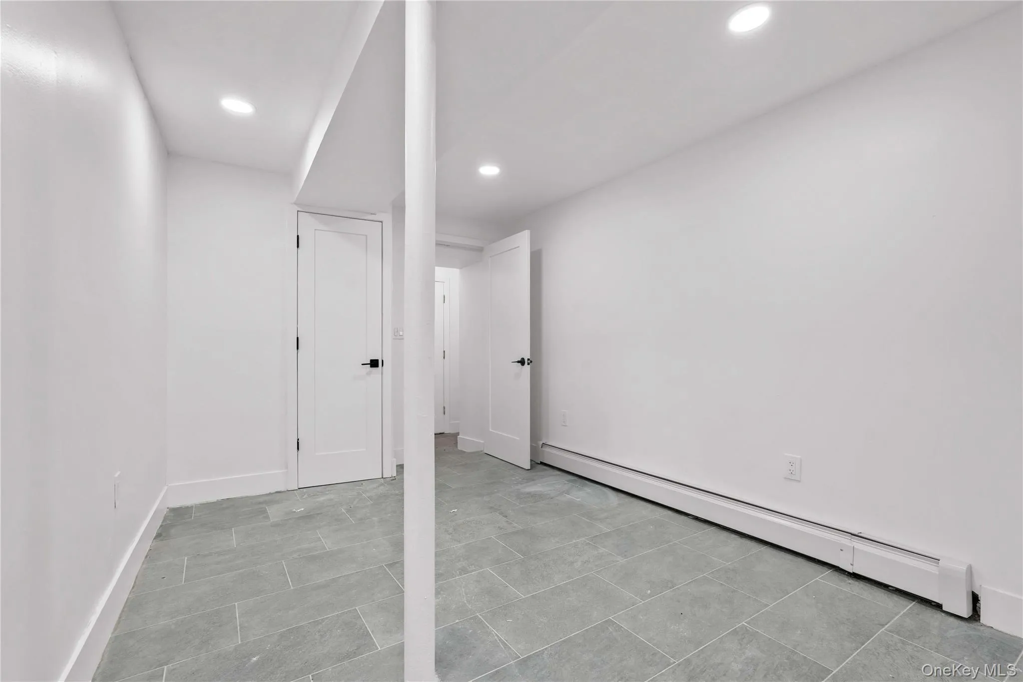 157-14 110th Avenue, New York, NY, 2 Bedrooms Bedrooms, 3 Rooms Rooms,2 BathroomsBathrooms,Residential,For Rent,110th,0,1050773 157-14 110th Avenue, New York, NY, 2 Bedrooms Bedrooms, 3 Rooms Rooms,2 BathroomsBathrooms,Residential,For Rent,110th,0,1050773