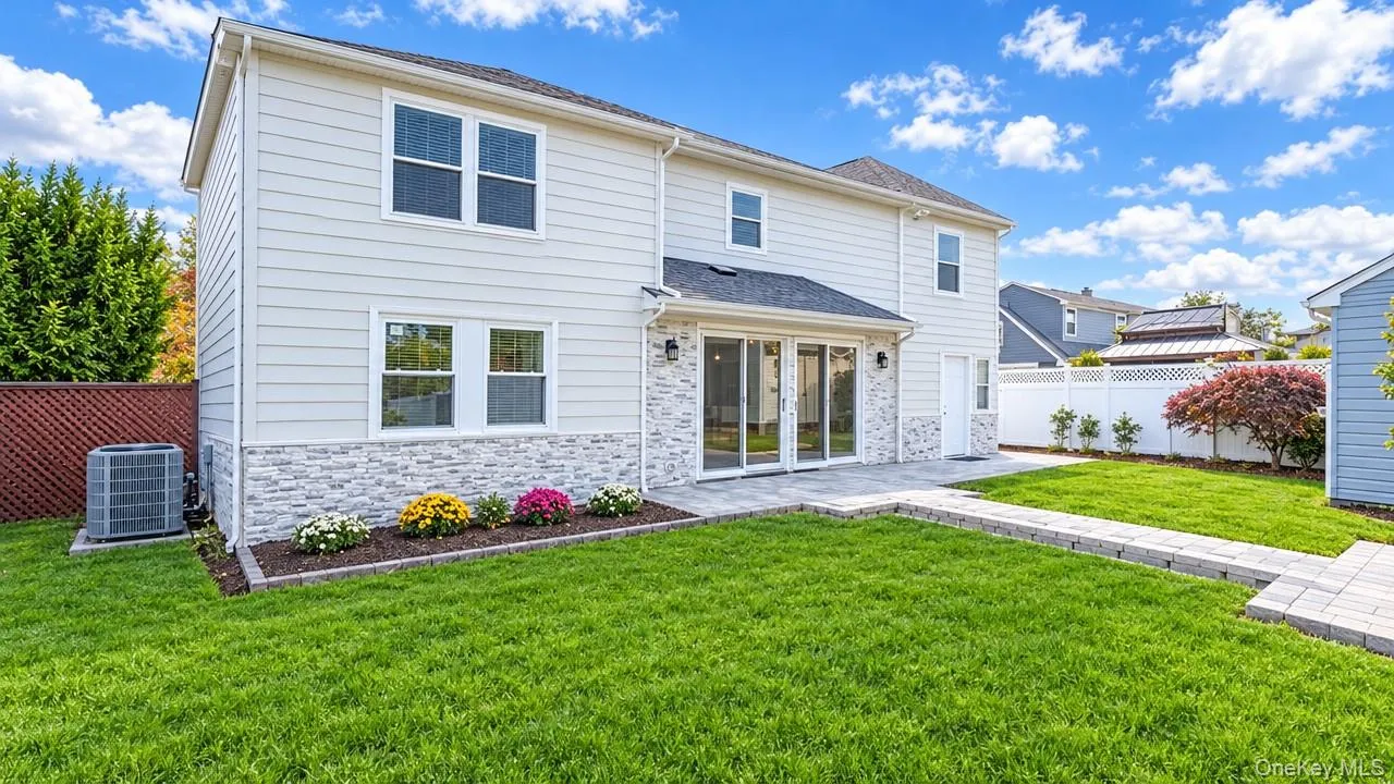 15 Coachman Lane, Hempstead, NY, 5 Bedrooms Bedrooms, 10 Rooms Rooms,4 BathroomsBathrooms,Residential,For Rent,Coachman,0,1050783 15 Coachman Lane, Hempstead, NY, 5 Bedrooms Bedrooms, 10 Rooms Rooms,4 BathroomsBathrooms,Residential,For Rent,Coachman,0,1050783