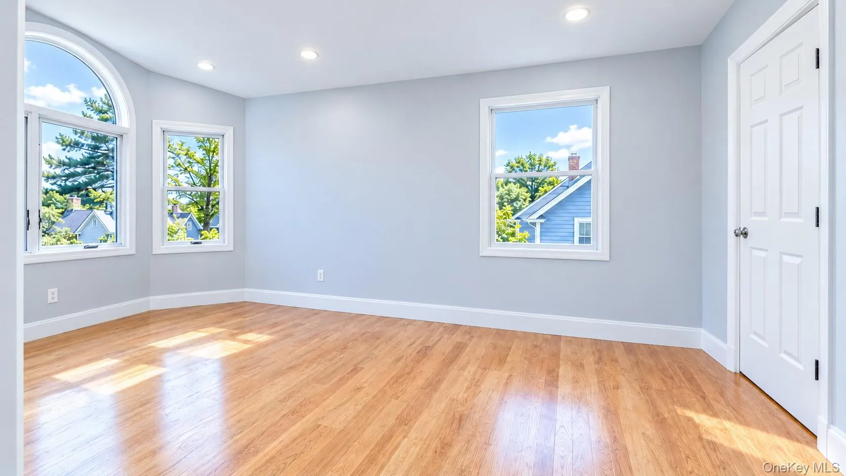 15 Coachman Lane, Hempstead, NY, 5 Bedrooms Bedrooms, 10 Rooms Rooms,4 BathroomsBathrooms,Residential,For Rent,Coachman,0,1050783 15 Coachman Lane, Hempstead, NY, 5 Bedrooms Bedrooms, 10 Rooms Rooms,4 BathroomsBathrooms,Residential,For Rent,Coachman,0,1050783
