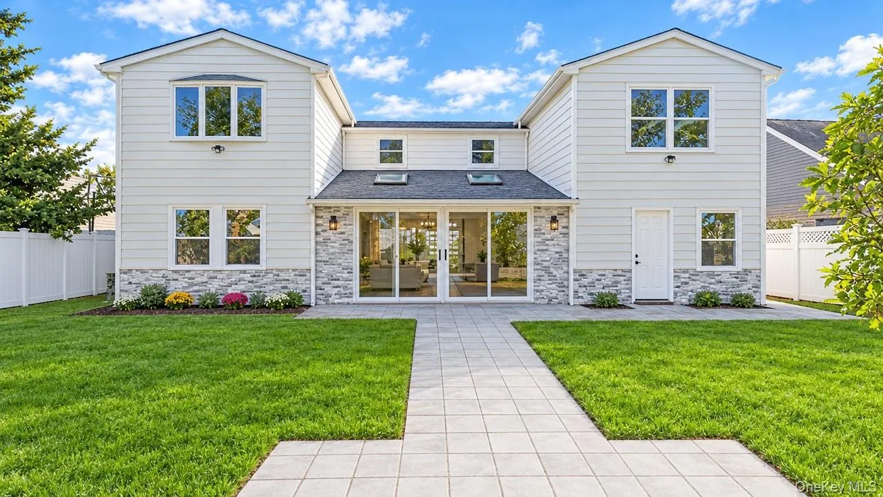 15 Coachman Lane, Hempstead, NY, 5 Bedrooms Bedrooms, 10 Rooms Rooms,4 BathroomsBathrooms,Residential,For Rent,Coachman,0,1050783 15 Coachman Lane, Hempstead, NY, 5 Bedrooms Bedrooms, 10 Rooms Rooms,4 BathroomsBathrooms,Residential,For Rent,Coachman,0,1050783