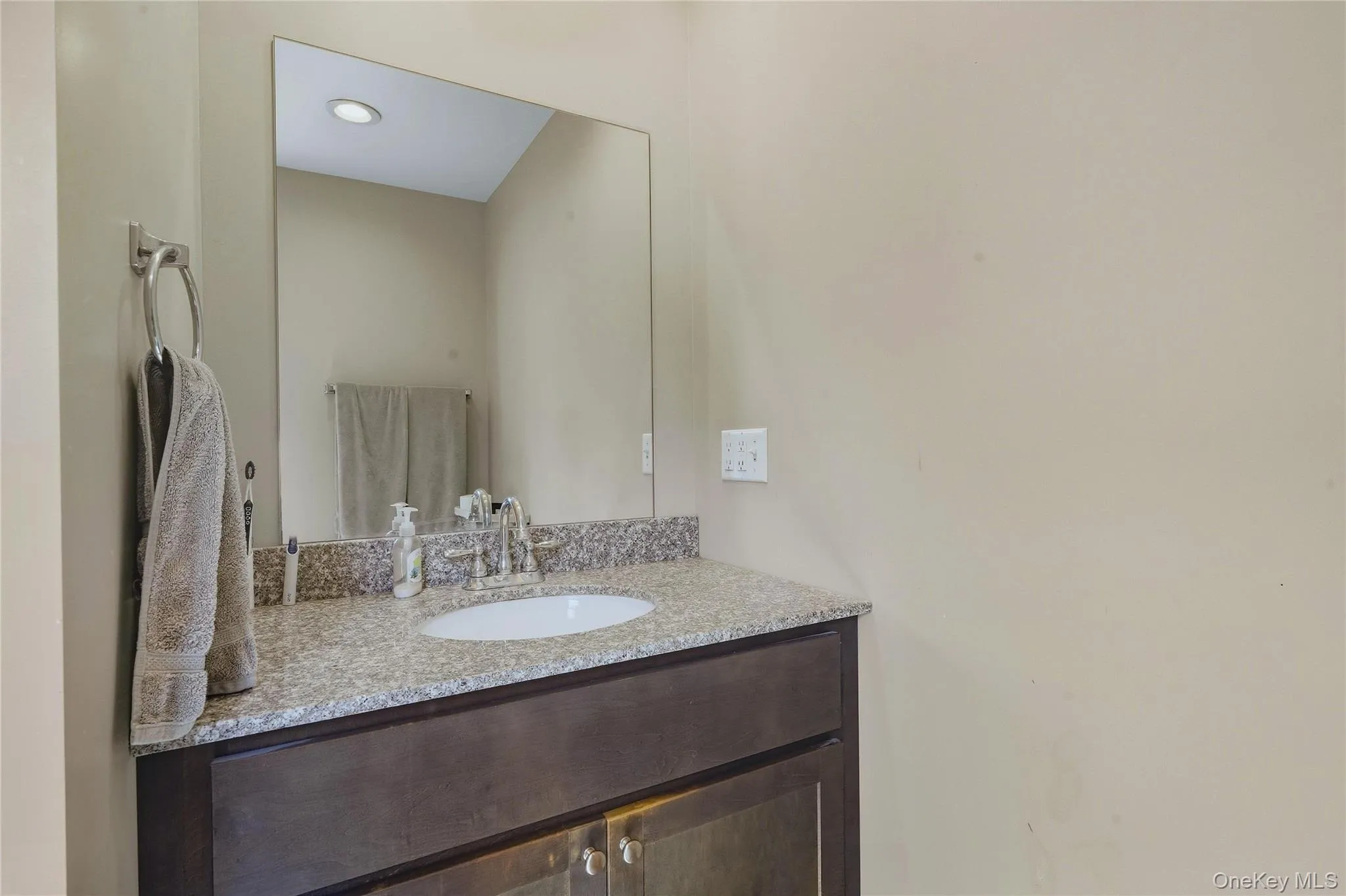 148 Pancake Hollow Road, Lloyd, NY, 3 Bedrooms Bedrooms, 7 Rooms Rooms,2 BathroomsBathrooms,Residential Lease,For Rent,Pancake Hollow,0,1050785 148 Pancake Hollow Road, Lloyd, NY, 3 Bedrooms Bedrooms, 7 Rooms Rooms,2 BathroomsBathrooms,Residential Lease,For Rent,Pancake Hollow,0,1050785