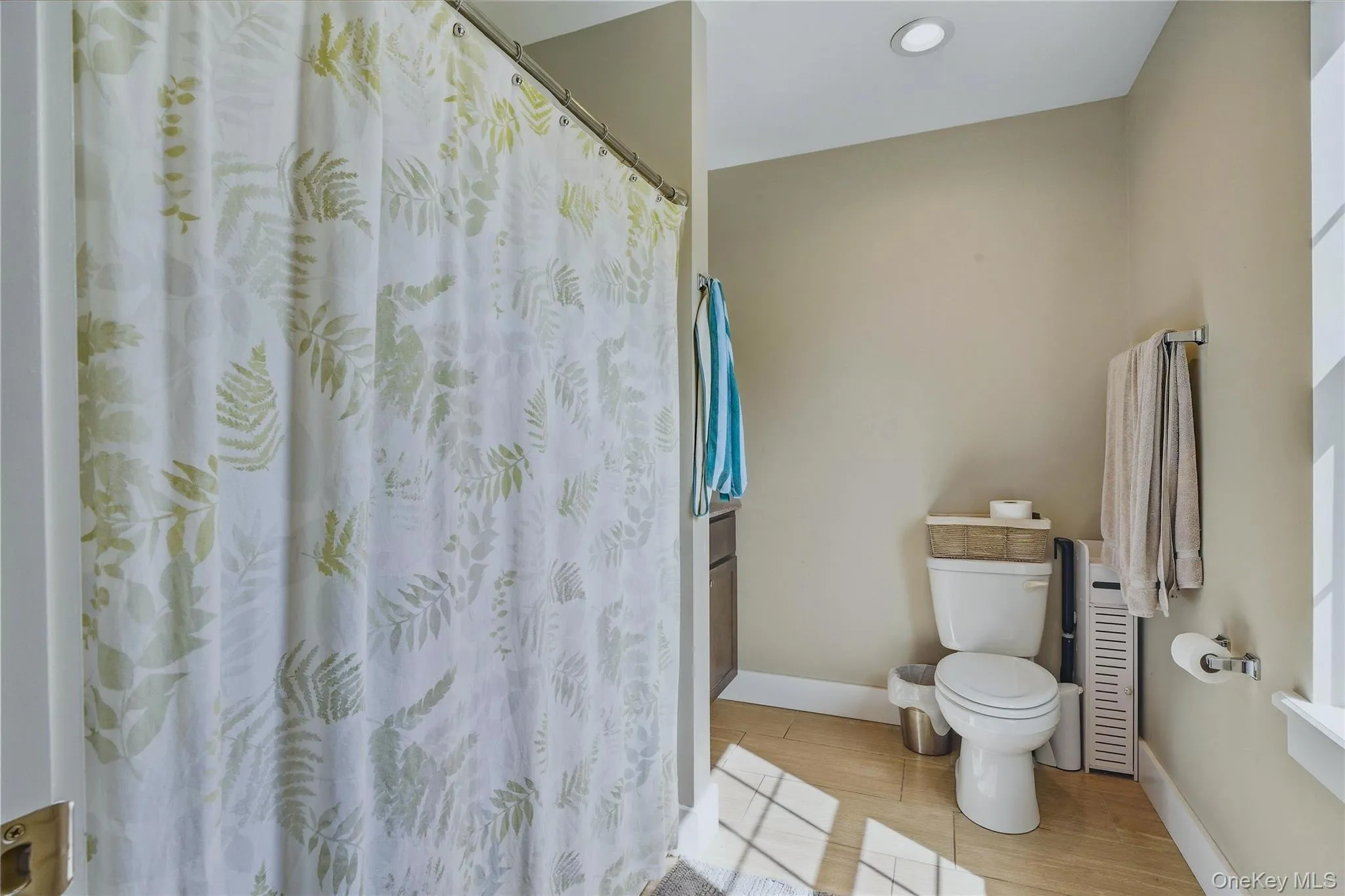 148 Pancake Hollow Road, Lloyd, NY, 3 Bedrooms Bedrooms, 7 Rooms Rooms,2 BathroomsBathrooms,Residential Lease,For Rent,Pancake Hollow,0,1050785 148 Pancake Hollow Road, Lloyd, NY, 3 Bedrooms Bedrooms, 7 Rooms Rooms,2 BathroomsBathrooms,Residential Lease,For Rent,Pancake Hollow,0,1050785