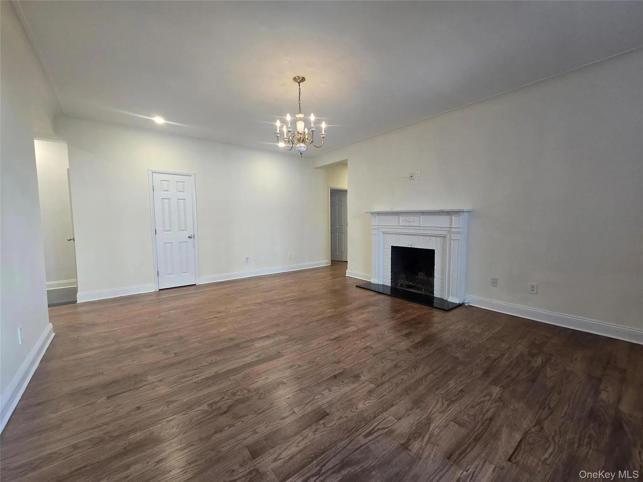 8309 Talbot Street, New York, NY, 3 Bedrooms Bedrooms, 4 Rooms Rooms,2 BathroomsBathrooms,Residential Lease,For Rent,Talbot,0,1050787 8309 Talbot Street, New York, NY, 3 Bedrooms Bedrooms, 4 Rooms Rooms,2 BathroomsBathrooms,Residential Lease,For Rent,Talbot,0,1050787